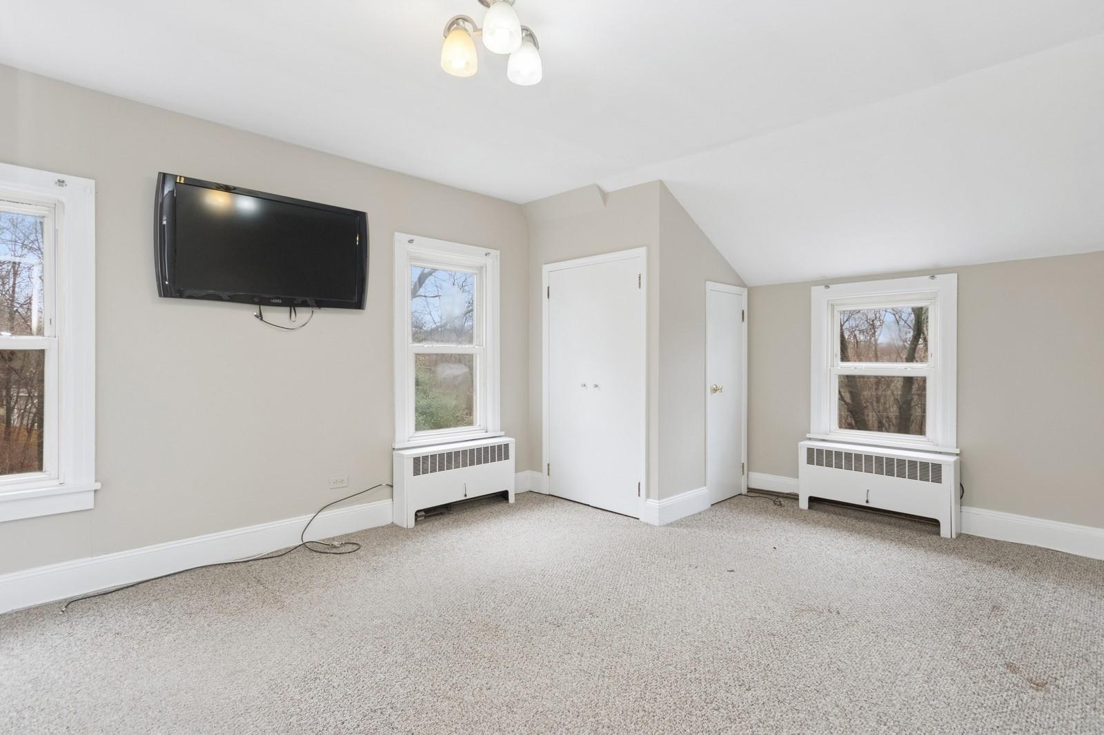 Single Family Baxtertown  Dutchess County, NY 12524, MLS-840056-22