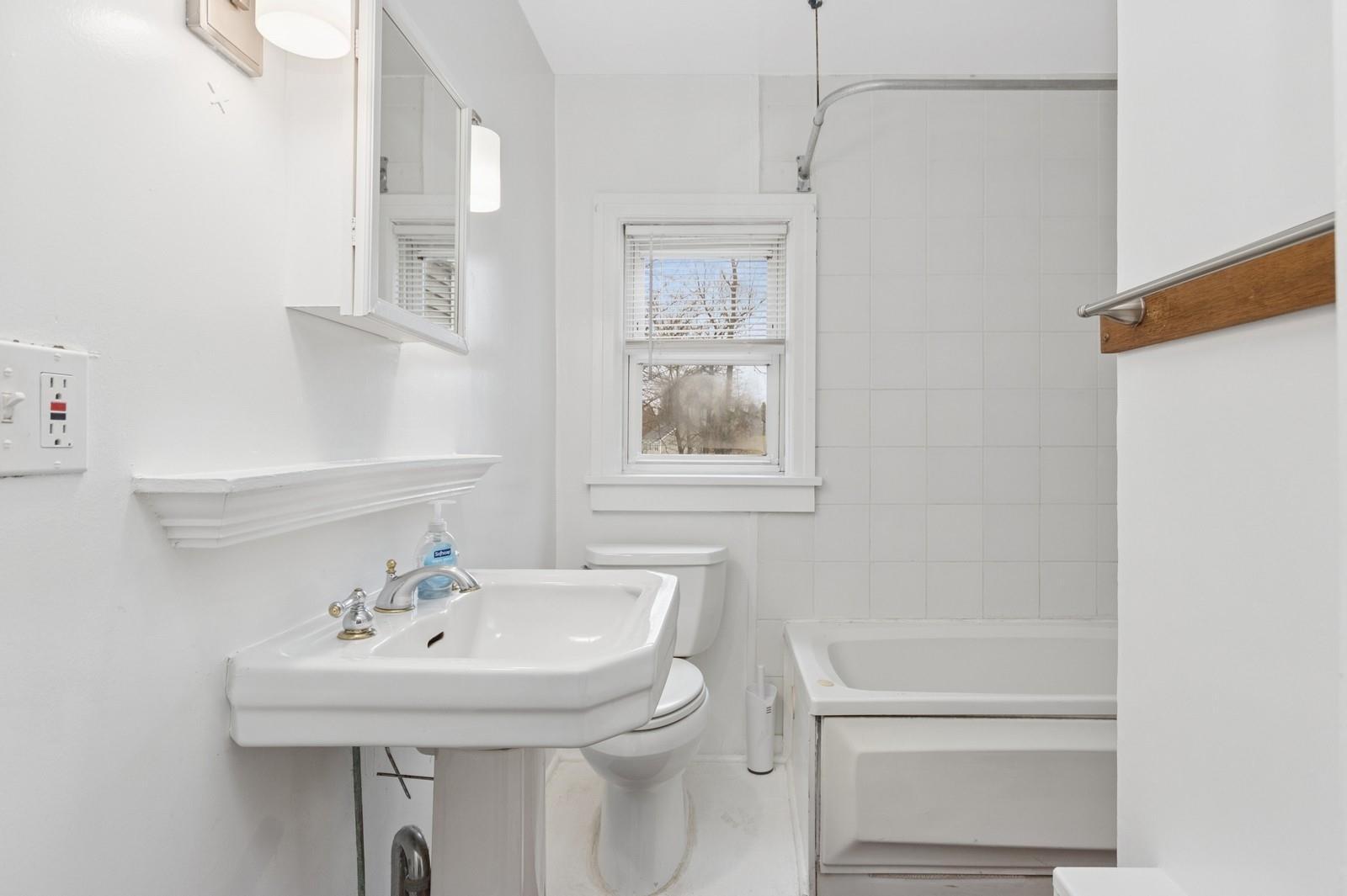 Single Family Baxtertown  Dutchess County, NY 12524, MLS-840056-26
