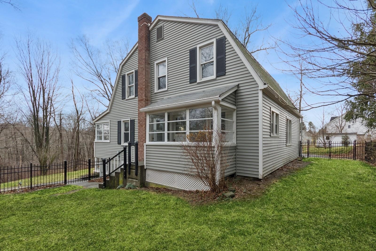 Single Family Baxtertown  Dutchess County, NY 12524, MLS-840056-3