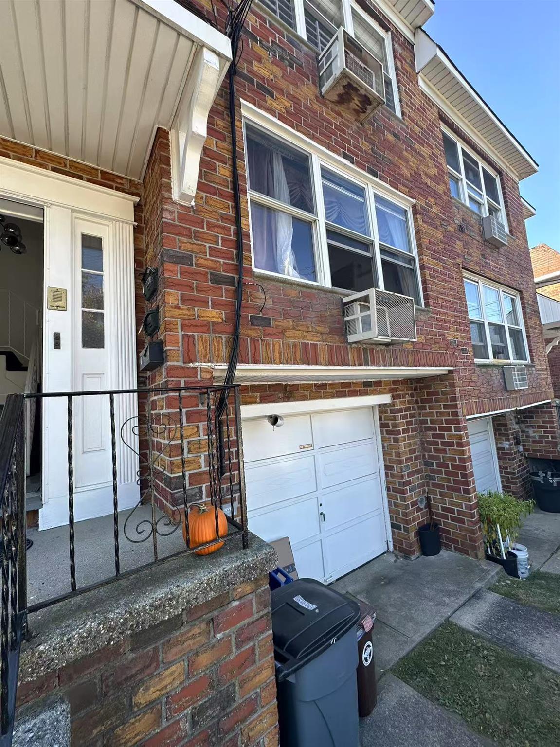 Single Family Cloverdale  Queens, NY 11364, MLS-840064-12