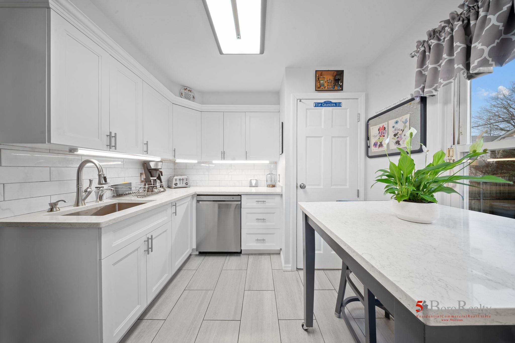Single Family Ford  Brooklyn, NY 11229, MLS-840081-16