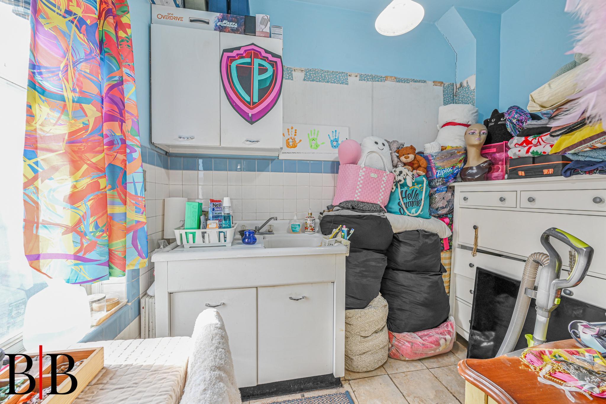 Single Family 4th  Brooklyn, NY 11231, MLS-840100-19