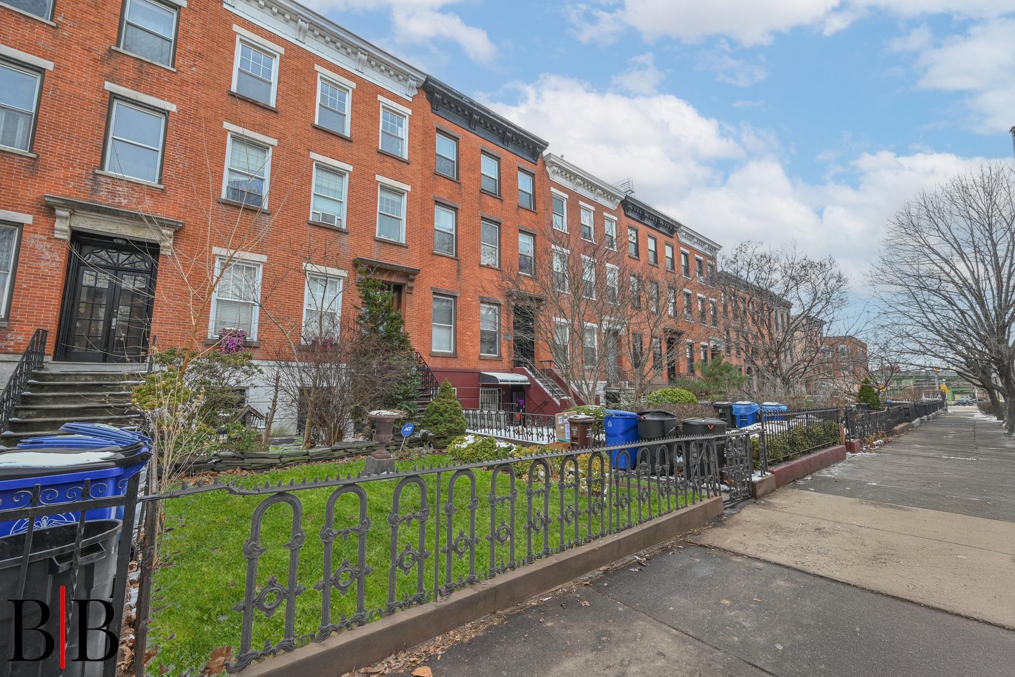 Single Family 4th  Brooklyn, NY 11231, MLS-840100-2