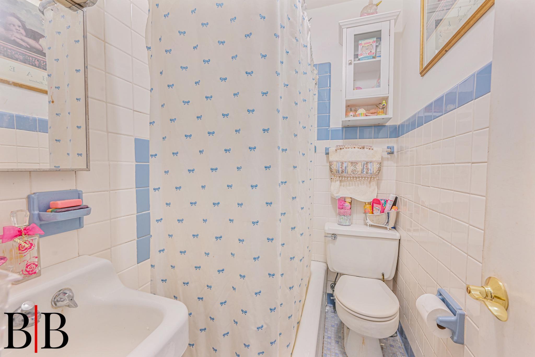 Single Family 4th  Brooklyn, NY 11231, MLS-840100-20