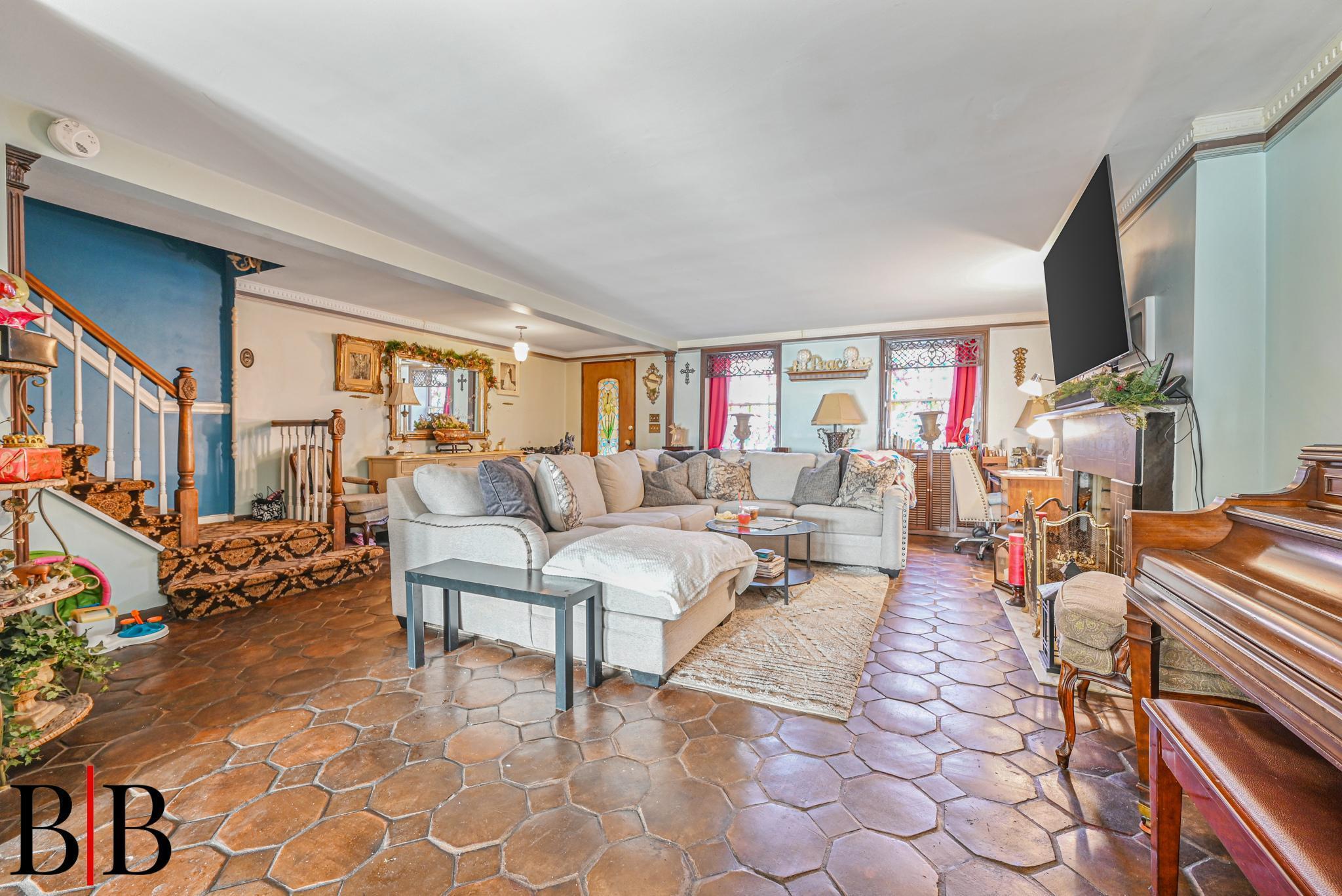 Single Family 4th  Brooklyn, NY 11231, MLS-840100-9