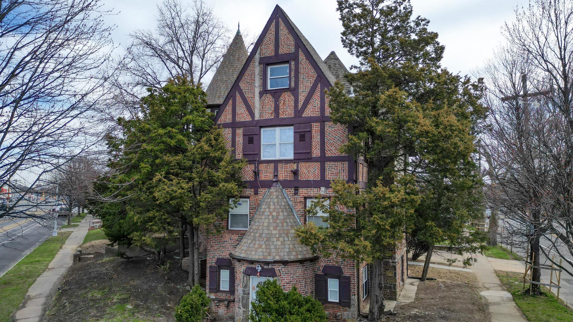 Single Family Avenue I  Brooklyn, NY 11234, MLS-840121-3