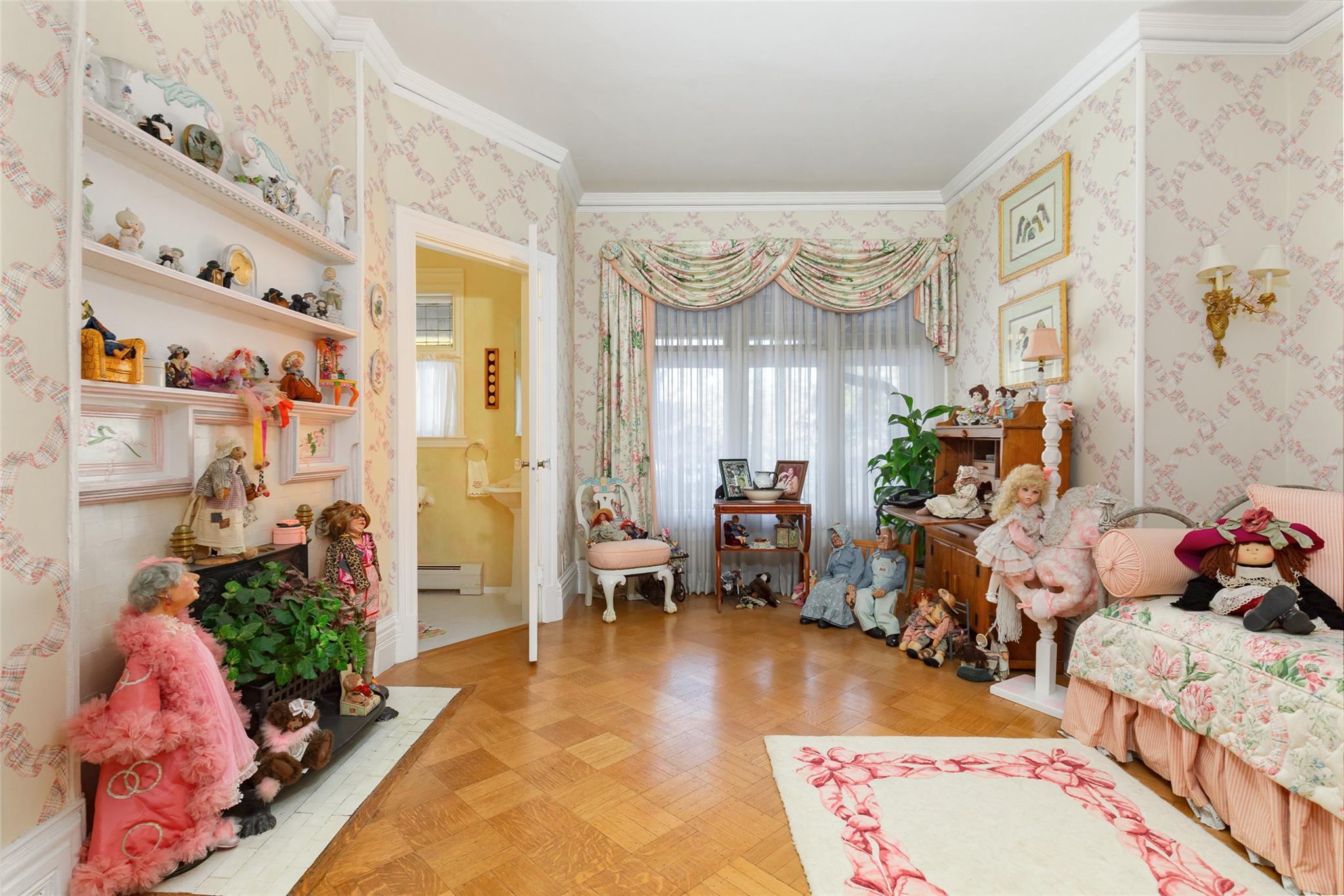 Single Family Tuxedo  Orange County, NY 10987, MLS-840123-30