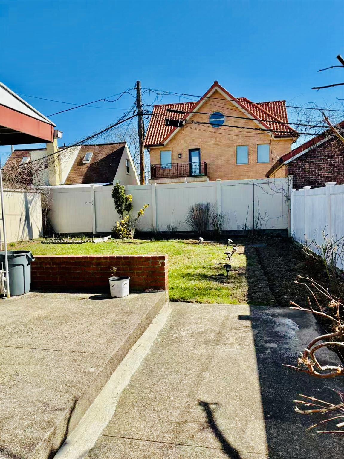 Single Family 190 St  Queens, NY 11365, MLS-840132-13