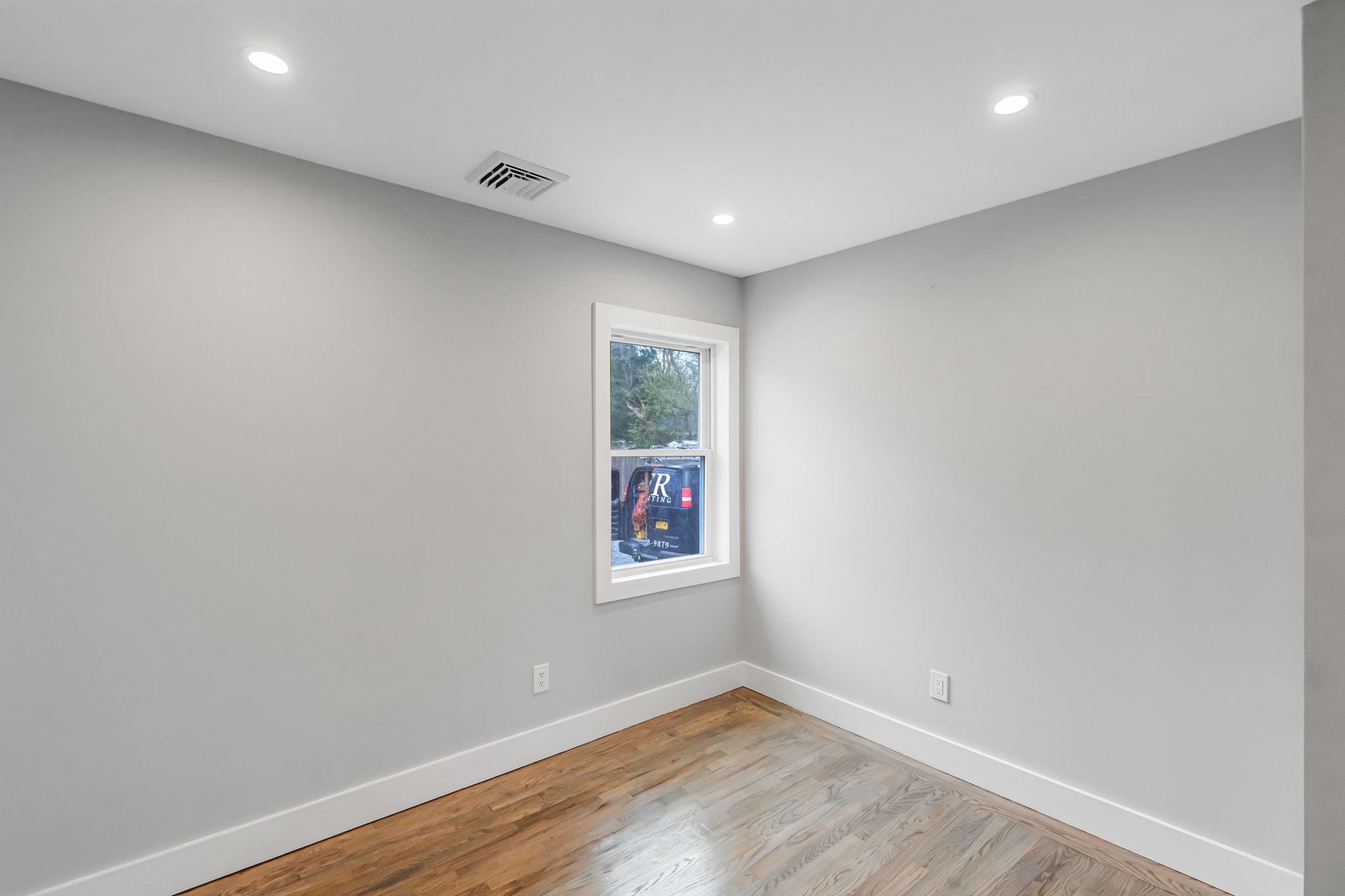 Single Family Wood  Suffolk County, NY 11950, MLS-840170-10