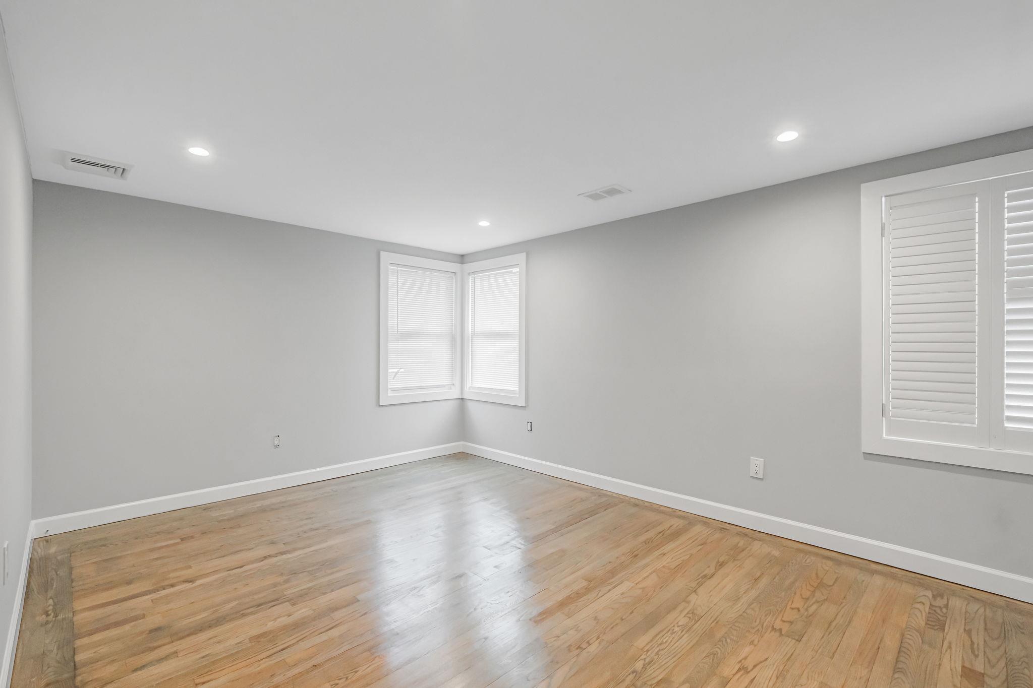 Single Family Wood  Suffolk County, NY 11950, MLS-840170-13