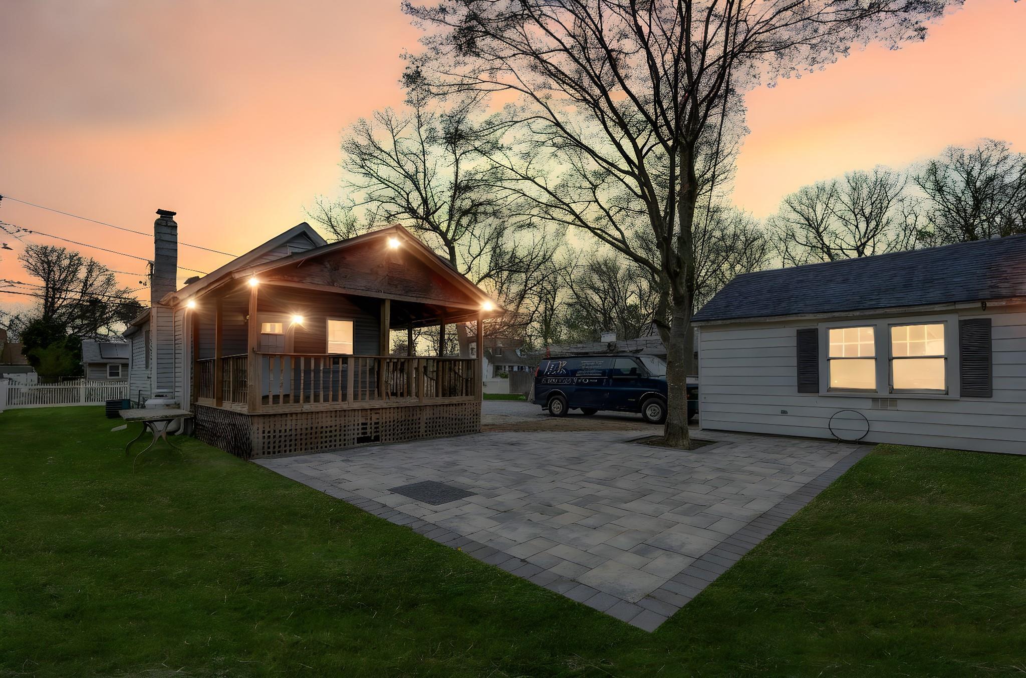 Single Family Wood  Suffolk County, NY 11950, MLS-840170-23