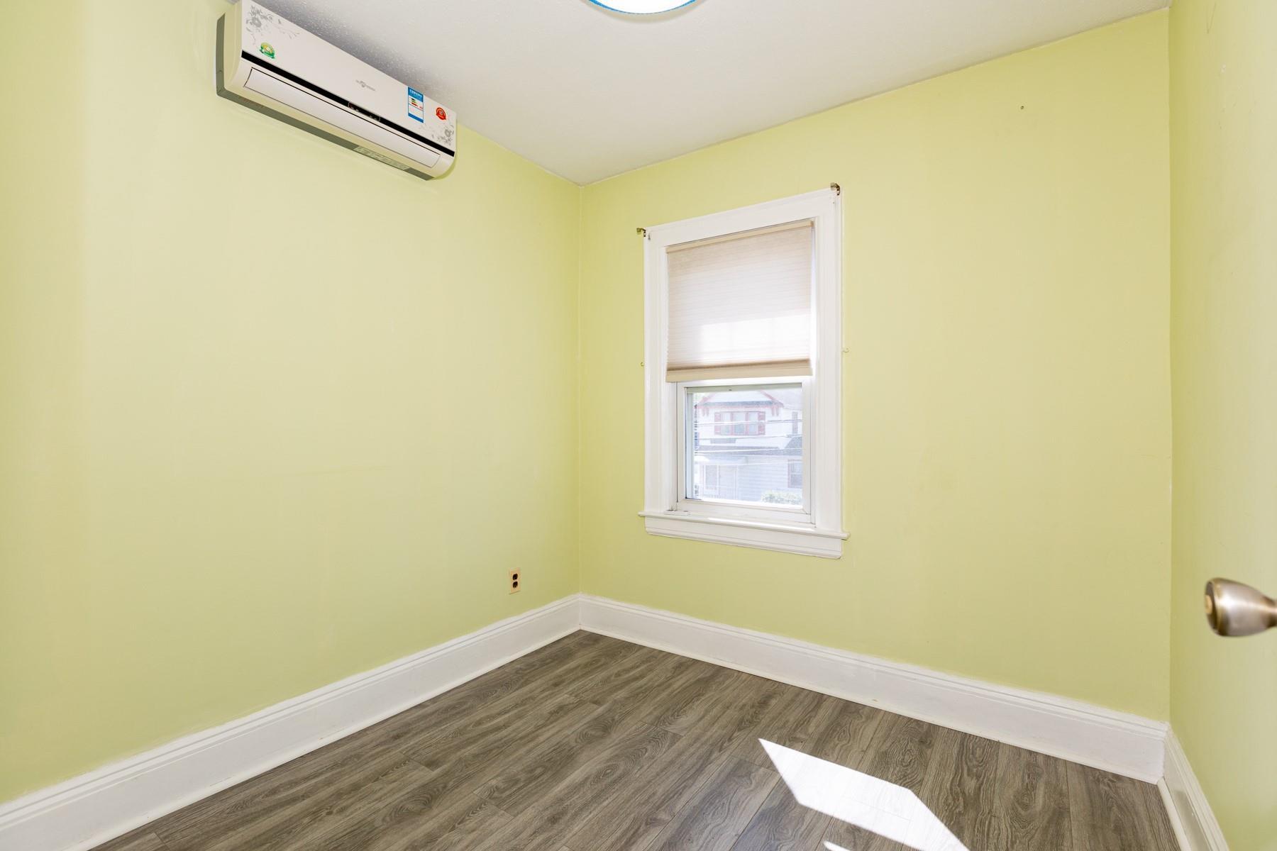 Single Family Webster  Nassau County, NY 11557, MLS-840178-9