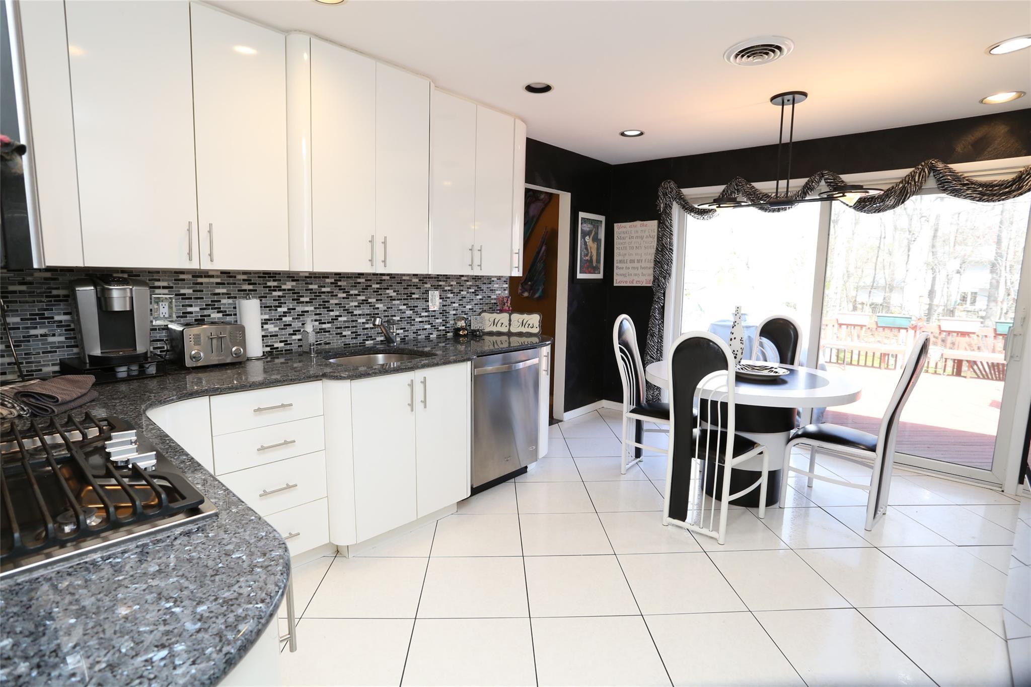 Single Family Collingswood  Rockland County, NY 10956, MLS-840210-5