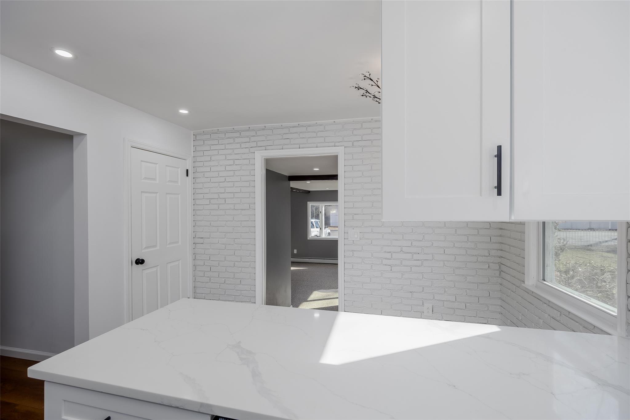 Single Family Westchester  Suffolk County, NY 11704, MLS-840261-17