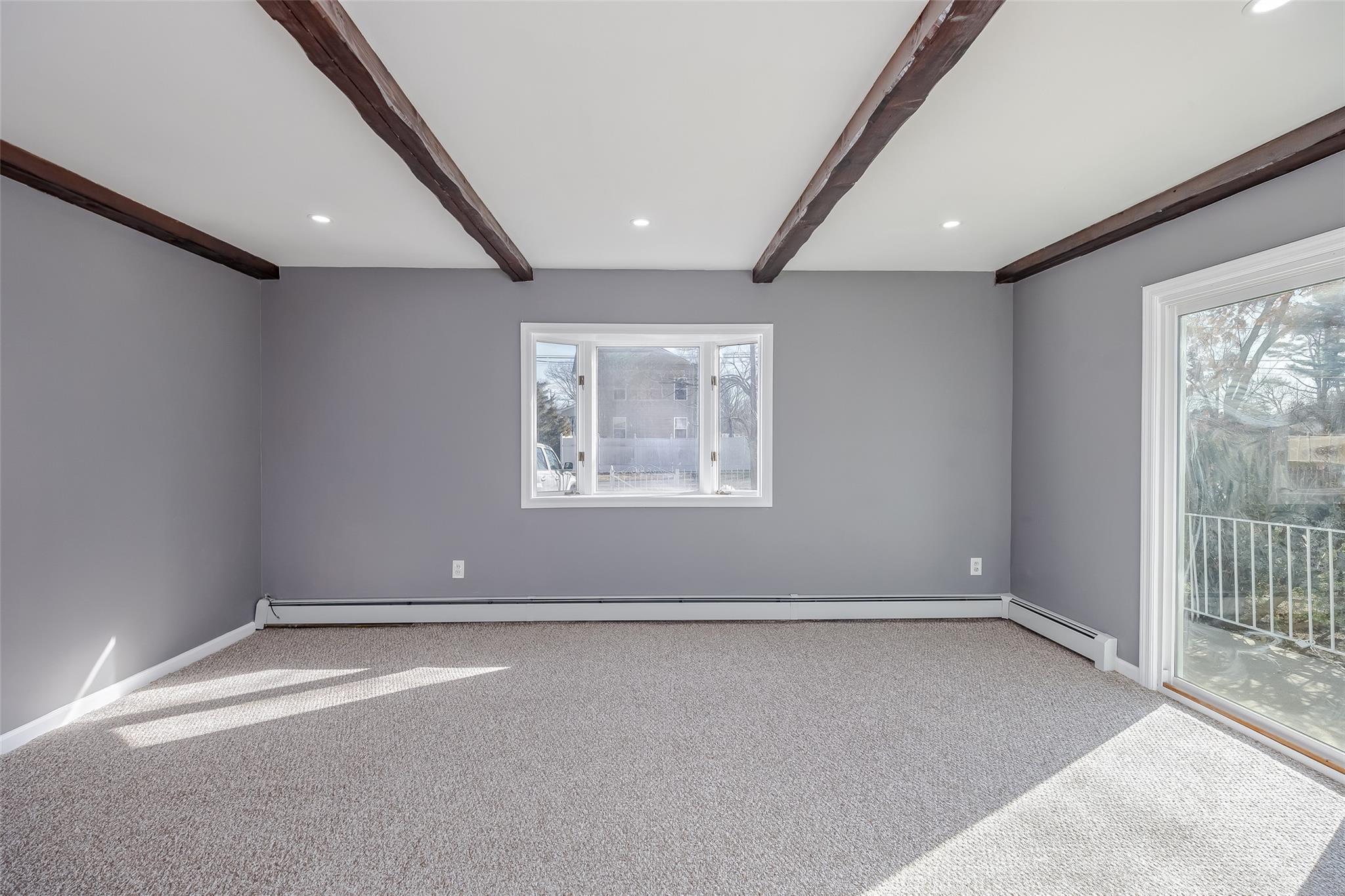 Single Family Westchester  Suffolk County, NY 11704, MLS-840261-23