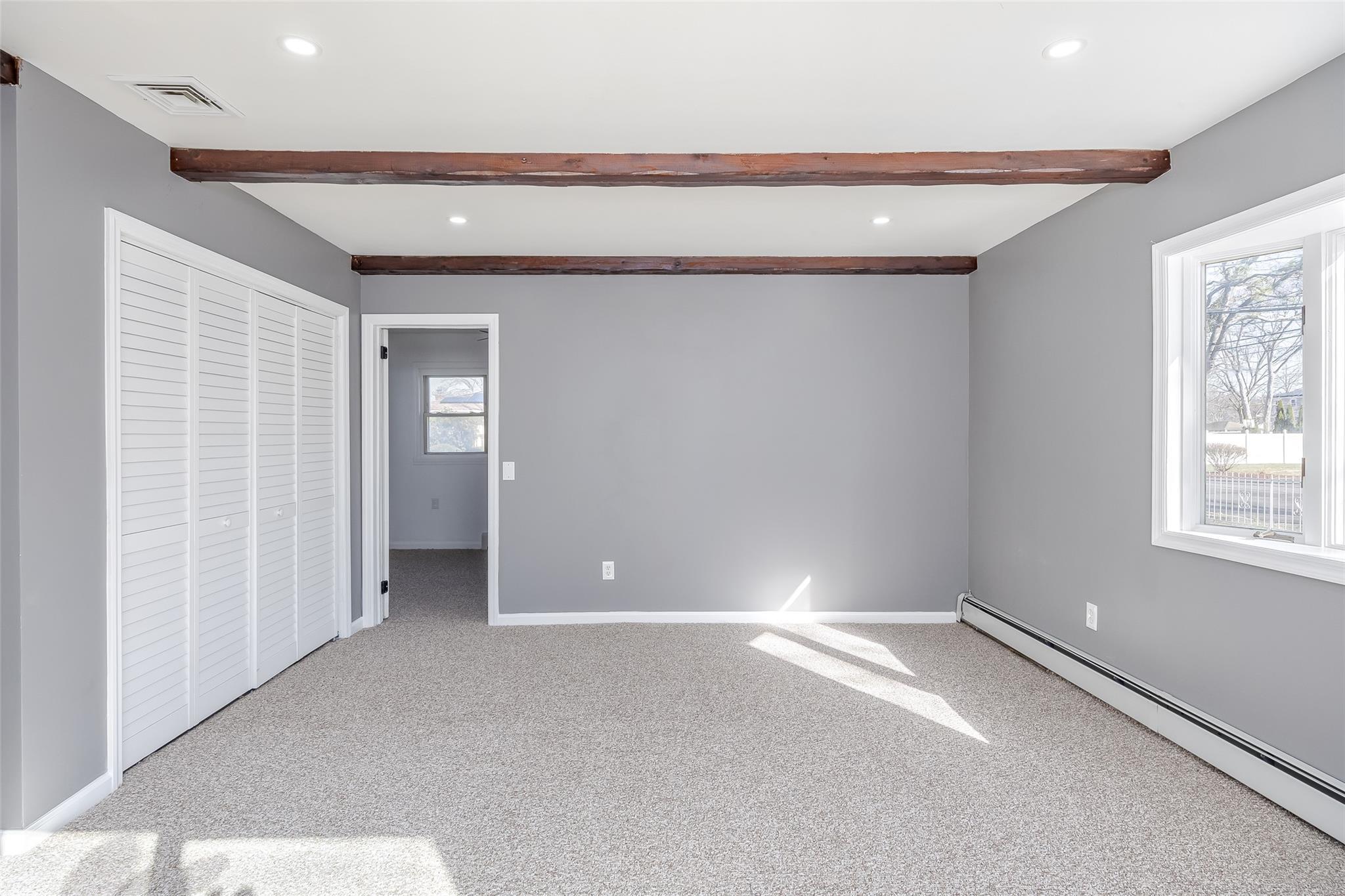 Single Family Westchester  Suffolk County, NY 11704, MLS-840261-24