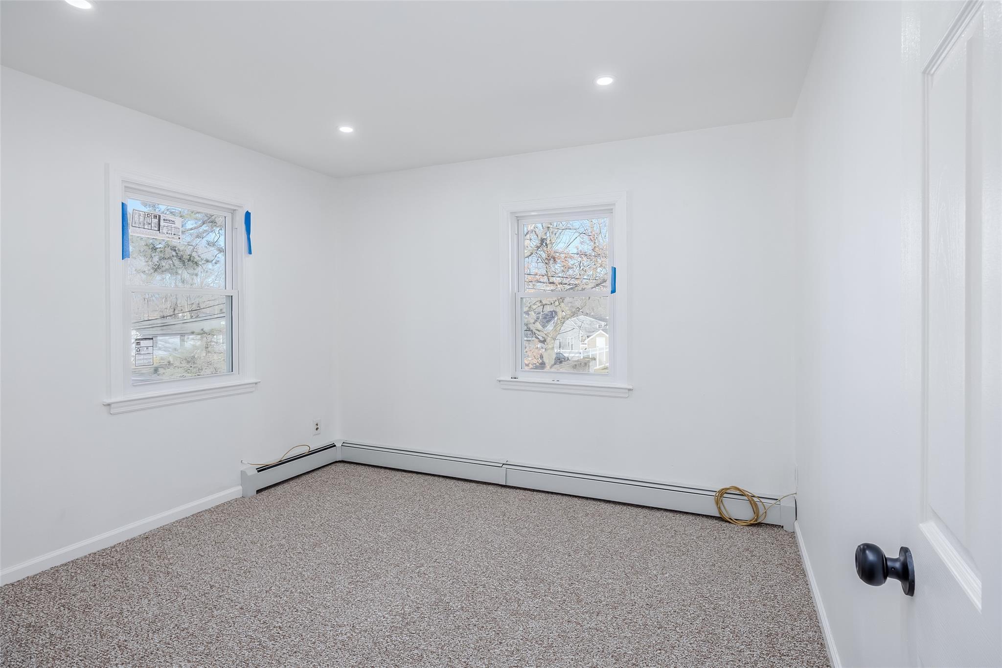 Single Family Westchester  Suffolk County, NY 11704, MLS-840261-32