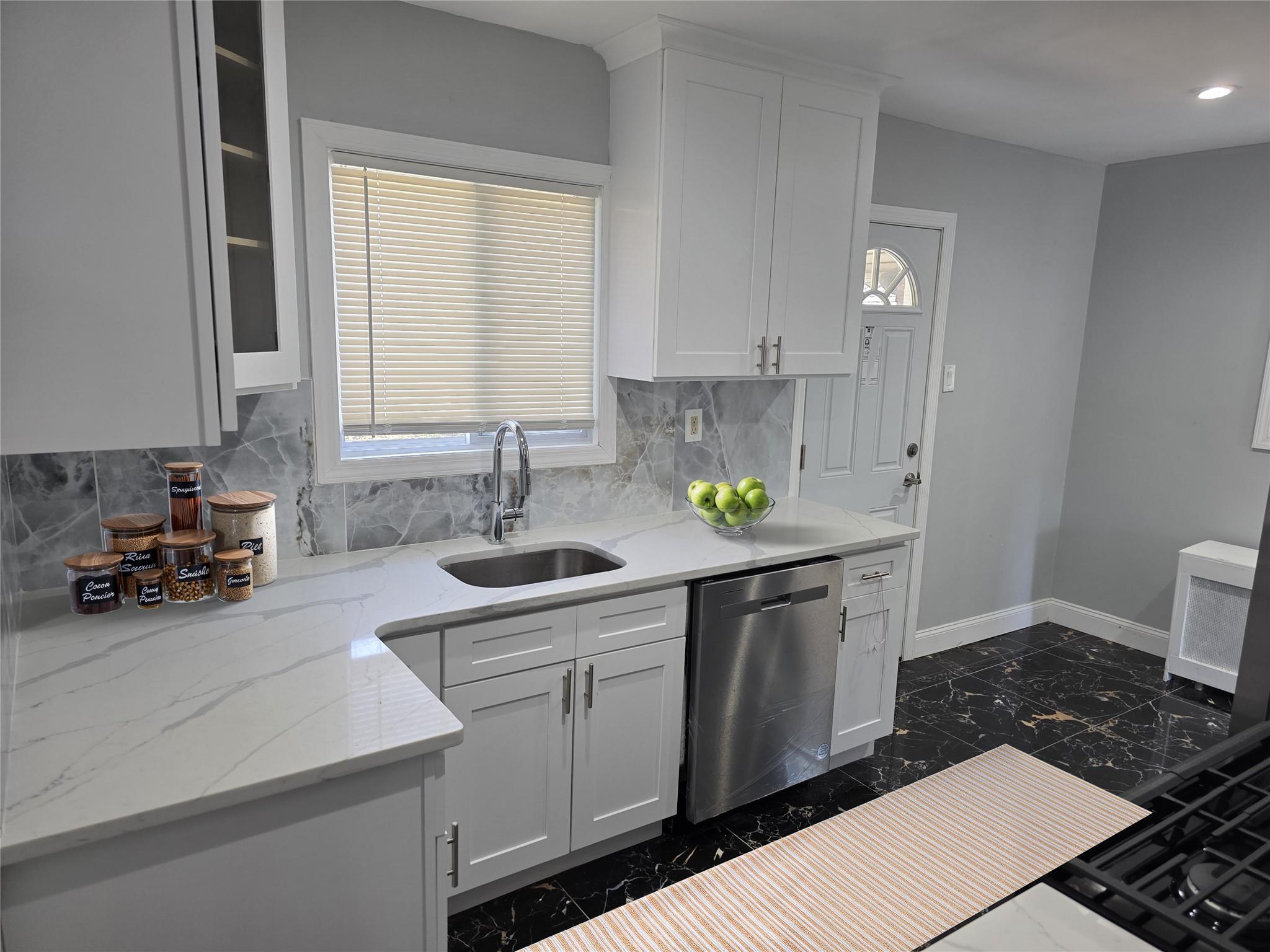 Single Family 112th  Queens, NY 11429, MLS-840283-3