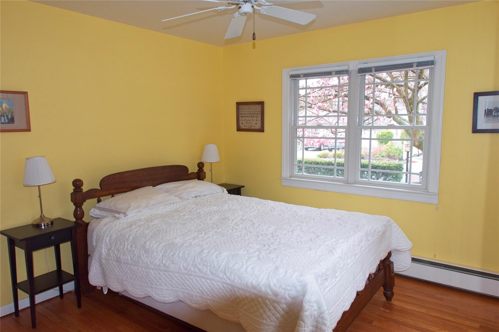 Single Family Hempstead  Suffolk County, NY 11764, MLS-840286-27