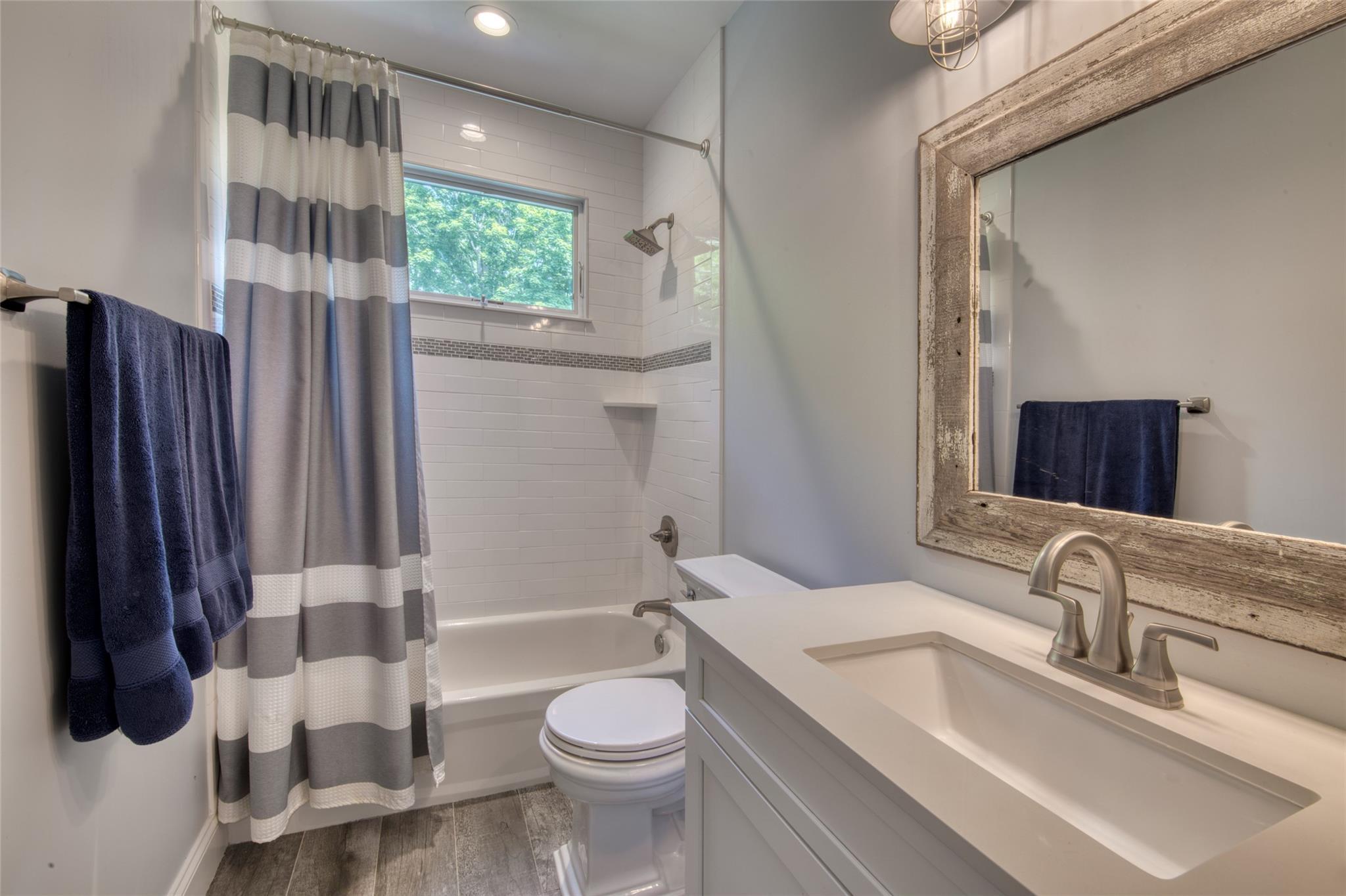 Single Family Manor  Suffolk County, NY 11901, MLS-840299-9