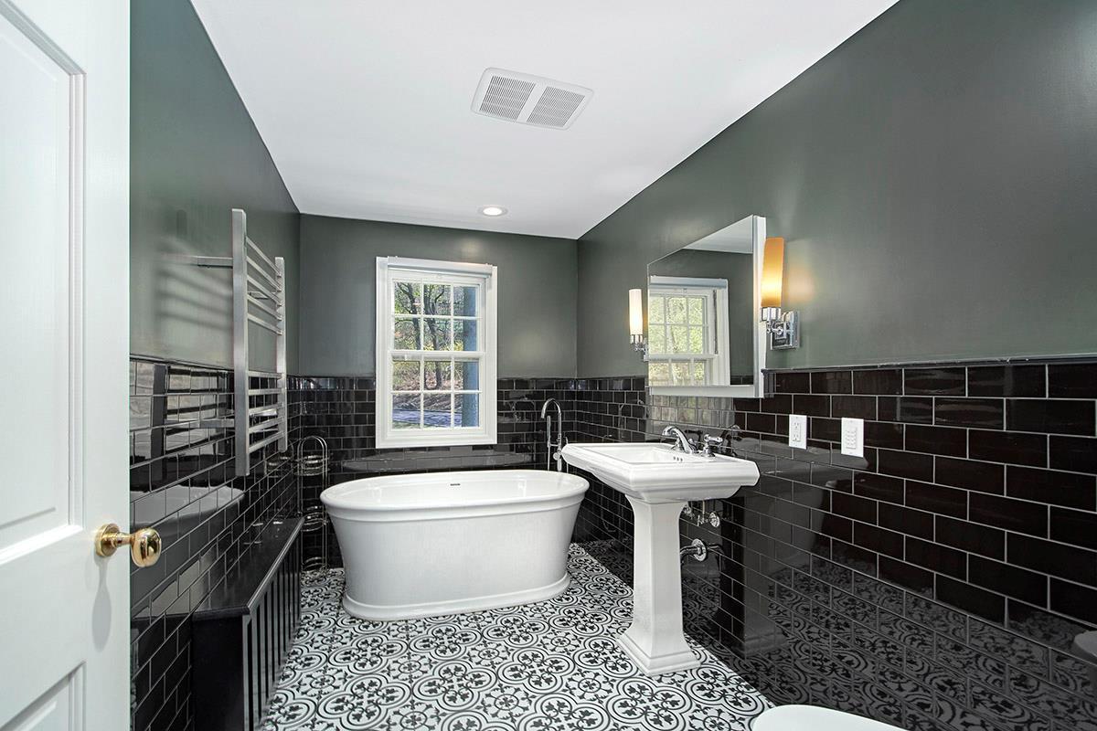 Single Family Millwood  Westchester County, NY 10514, MLS-840344-16