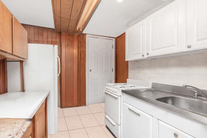 Single Family Gunther  Bronx, NY 10469, MLS-840365-6