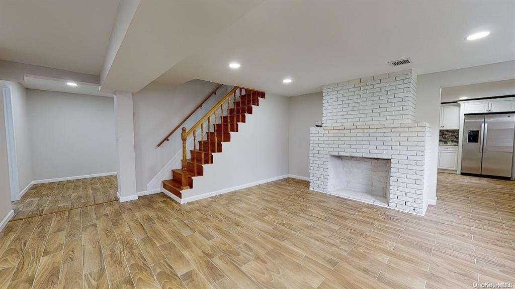 Single Family Main  Suffolk County, NY 11721, MLS-840371-5