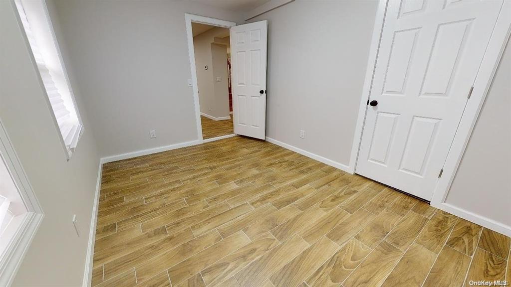 Single Family Main  Suffolk County, NY 11721, MLS-840371-6