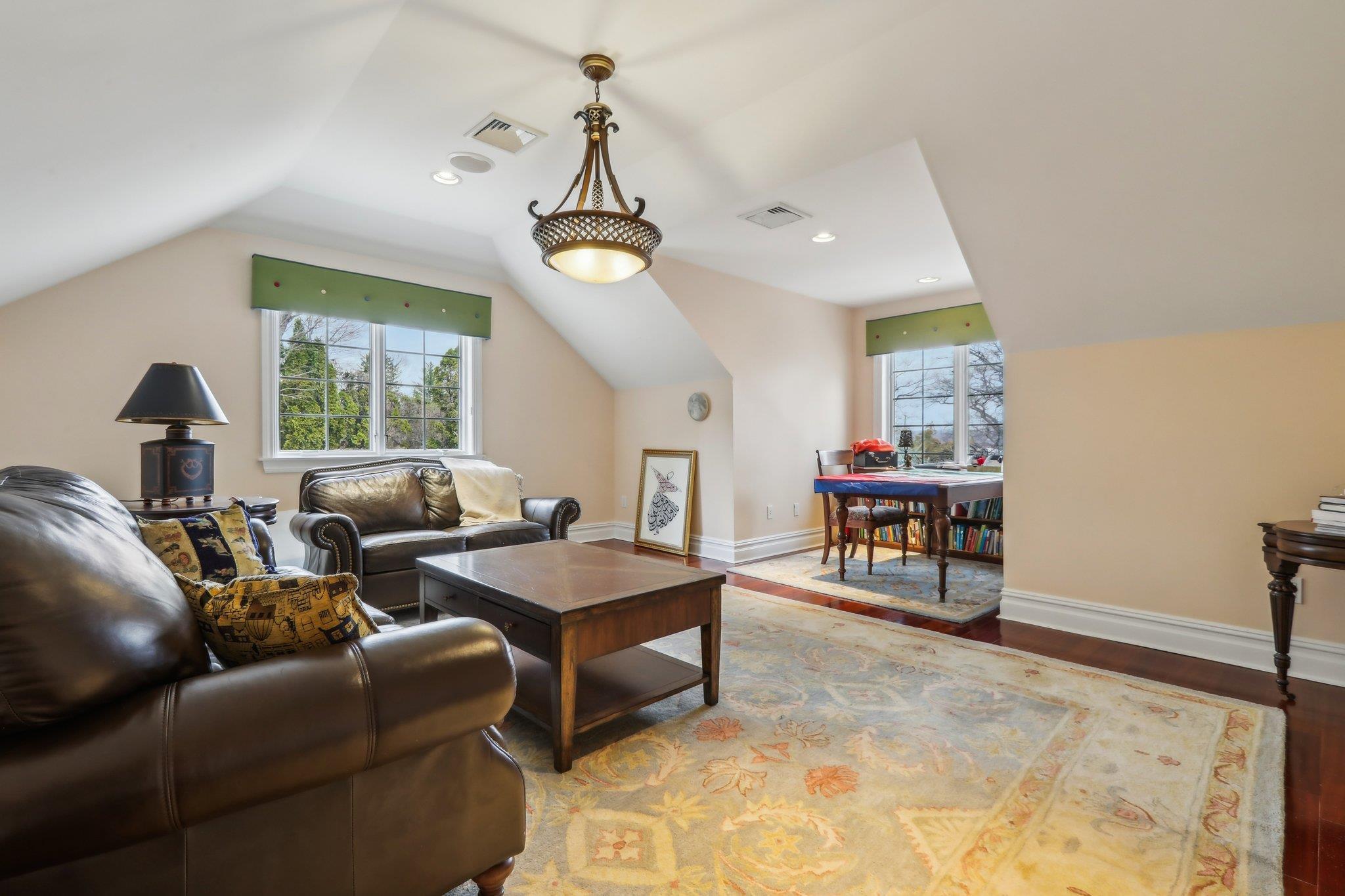 Single Family Tompkins  Rockland County, NY 10960, MLS-840419-32