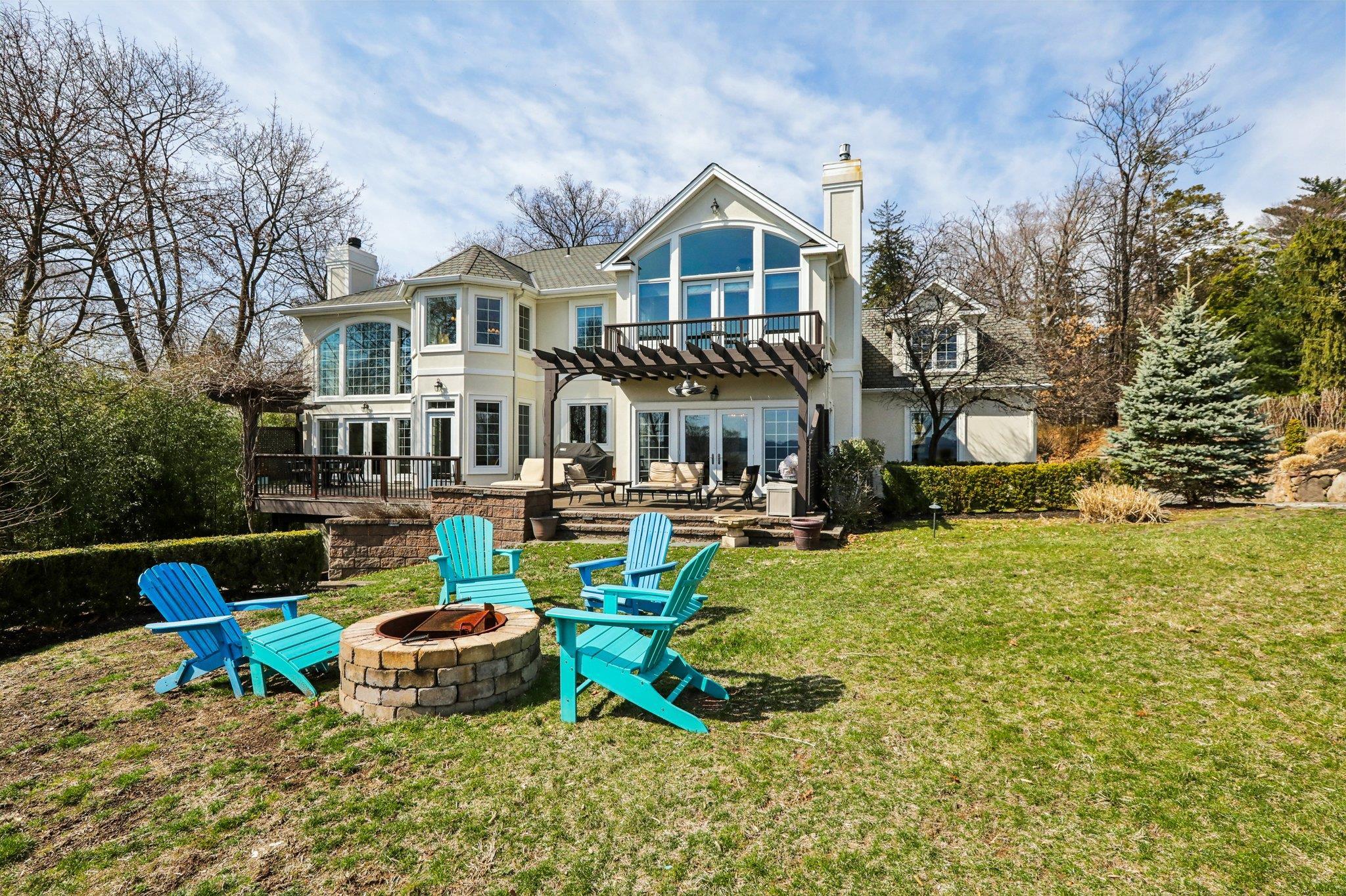 Single Family Tompkins  Rockland County, NY 10960, MLS-840419-37
