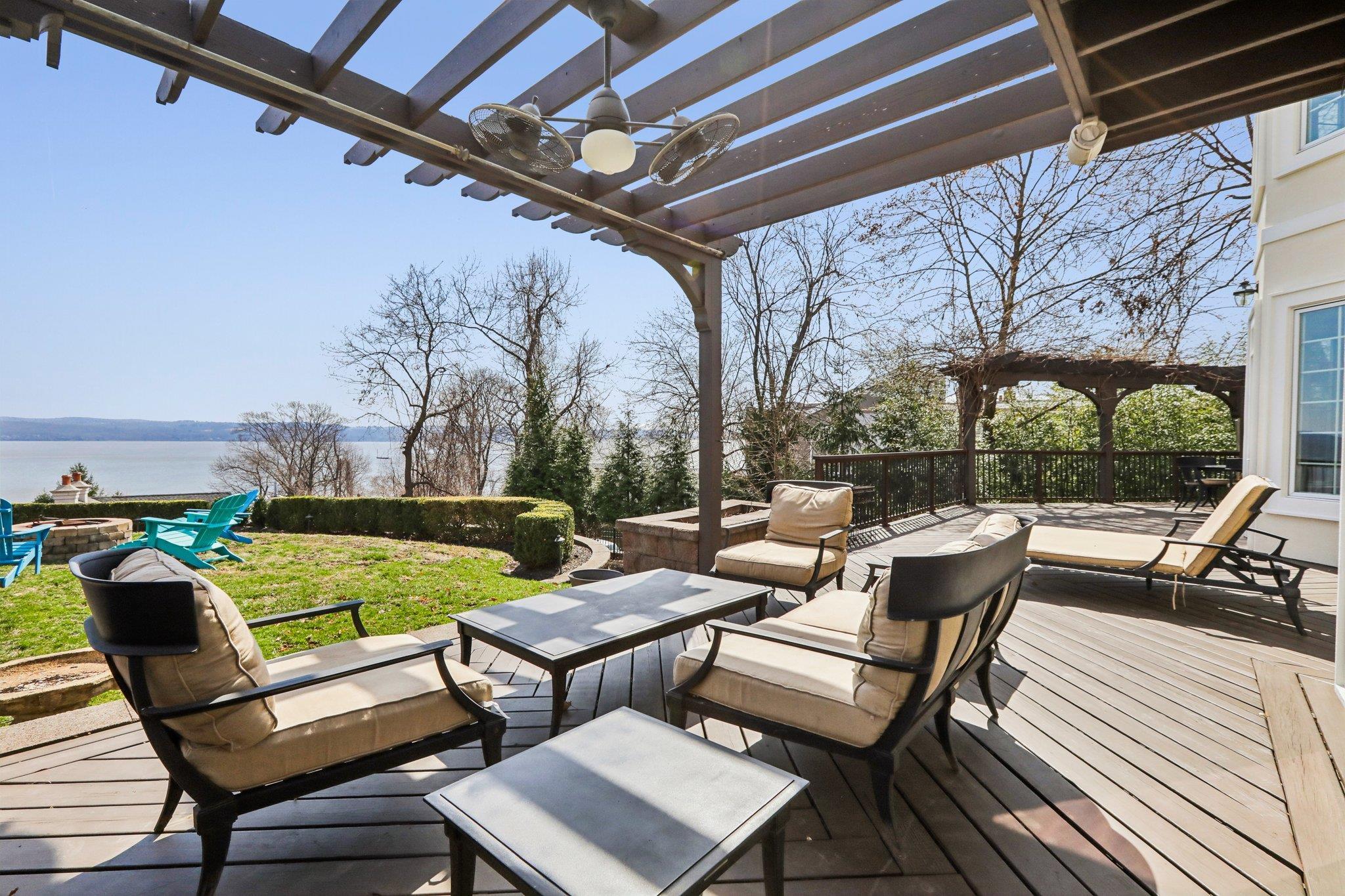 Single Family Tompkins  Rockland County, NY 10960, MLS-840419-38