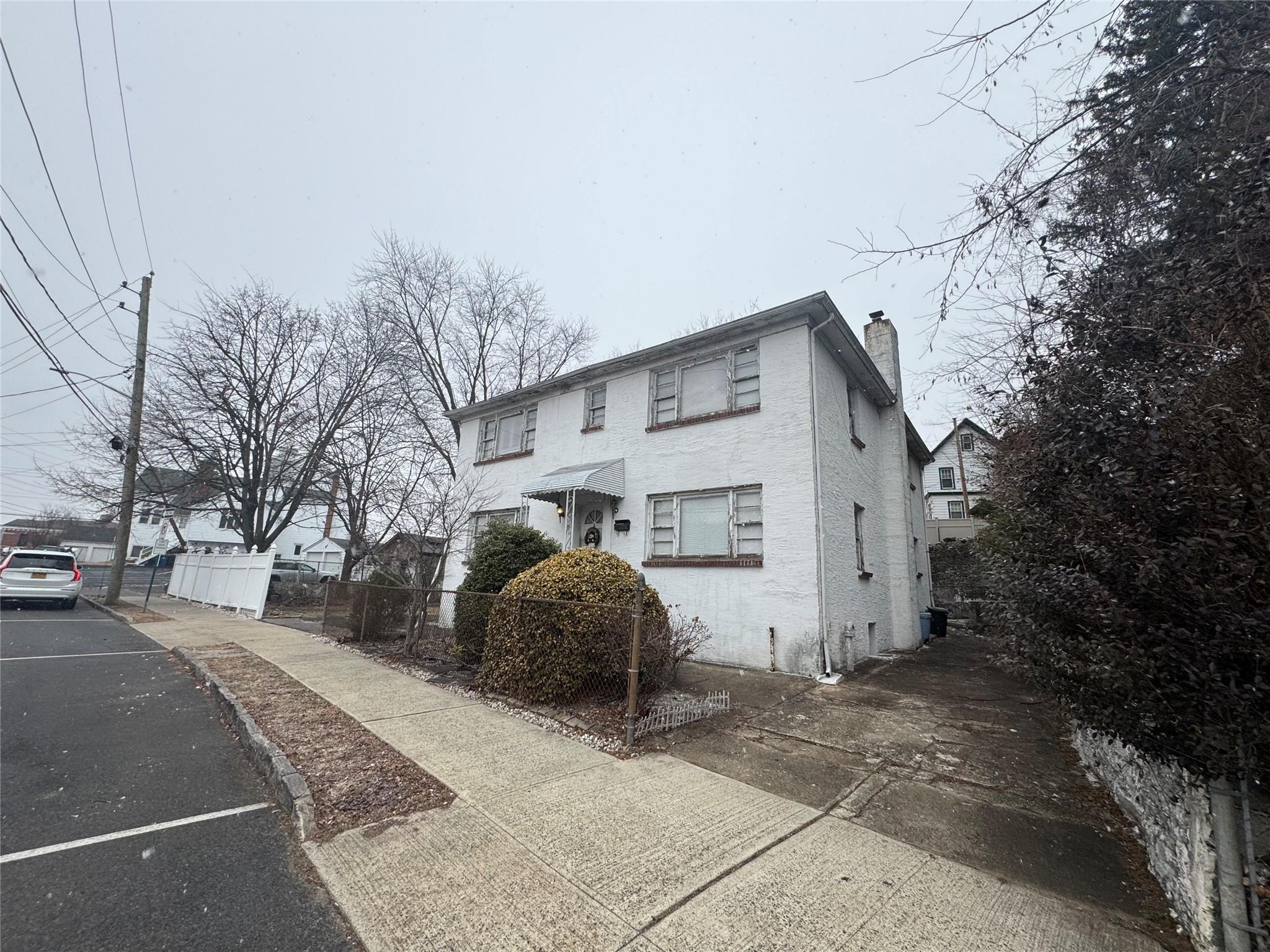 Single Family Van Duzen  Westchester County, NY 10707, MLS-840426-3