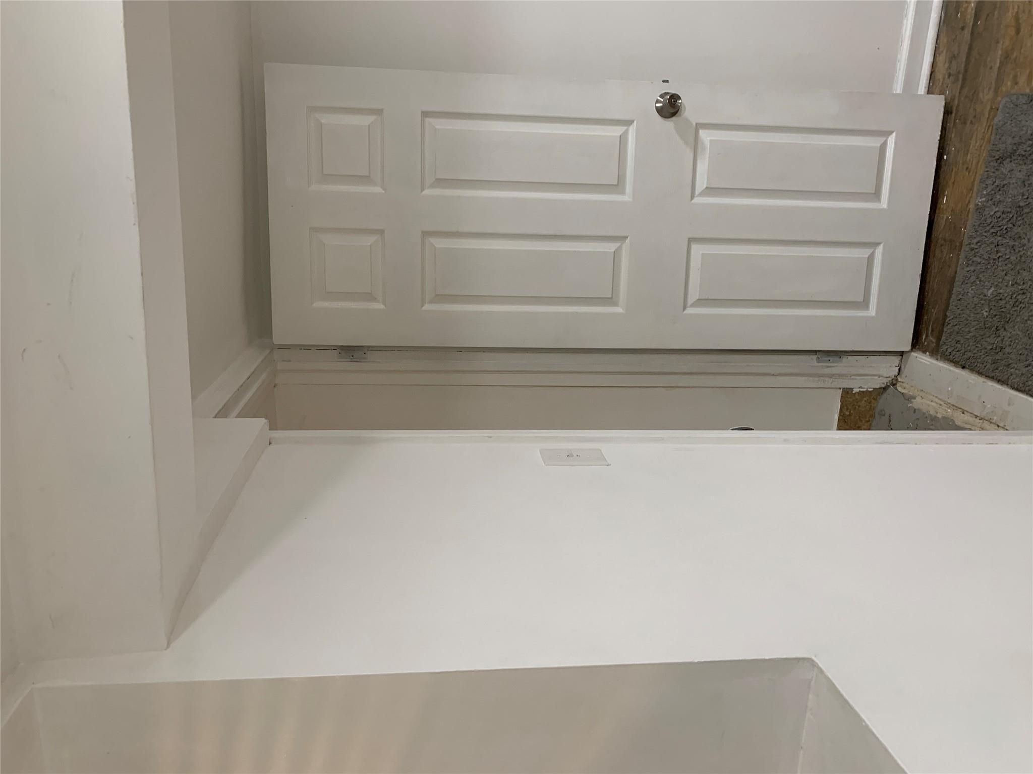 Single Family Ryer  Bronx, NY 10457, MLS-840431-17