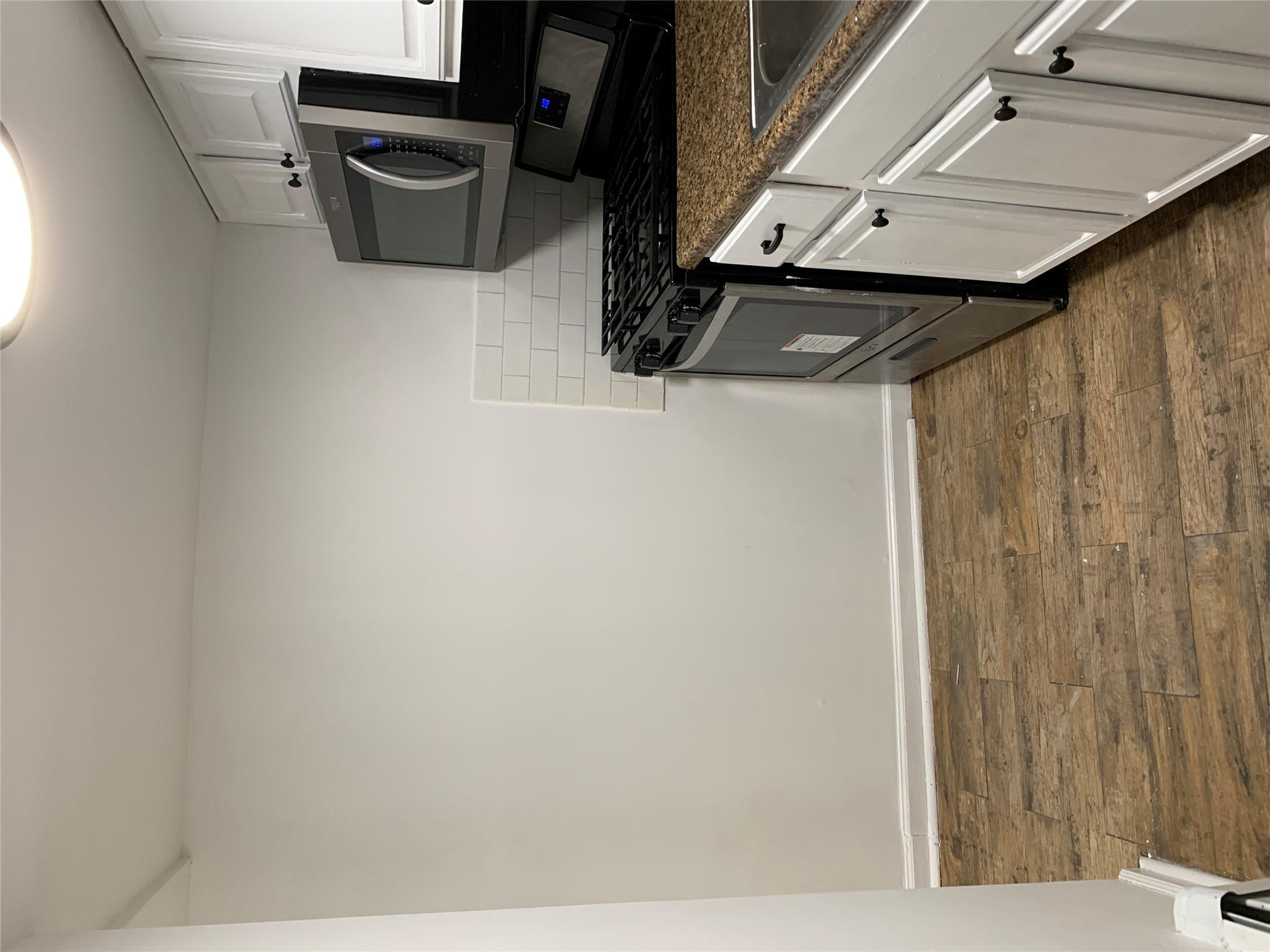 Single Family Ryer  Bronx, NY 10457, MLS-840431-35