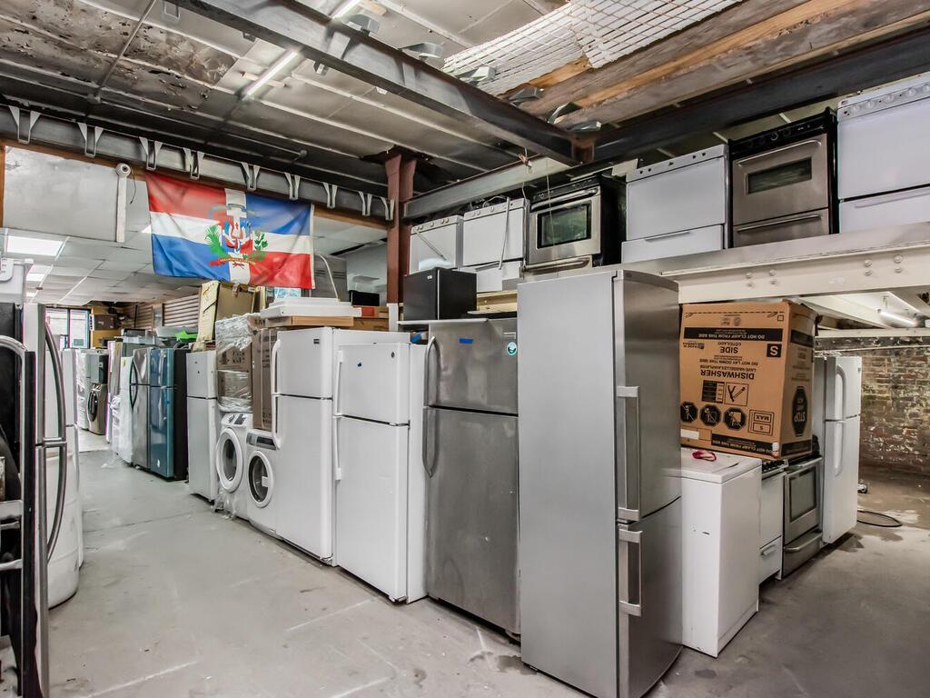 Commercial Sale Fulton  Brooklyn, NY 11207, MLS-840444-23