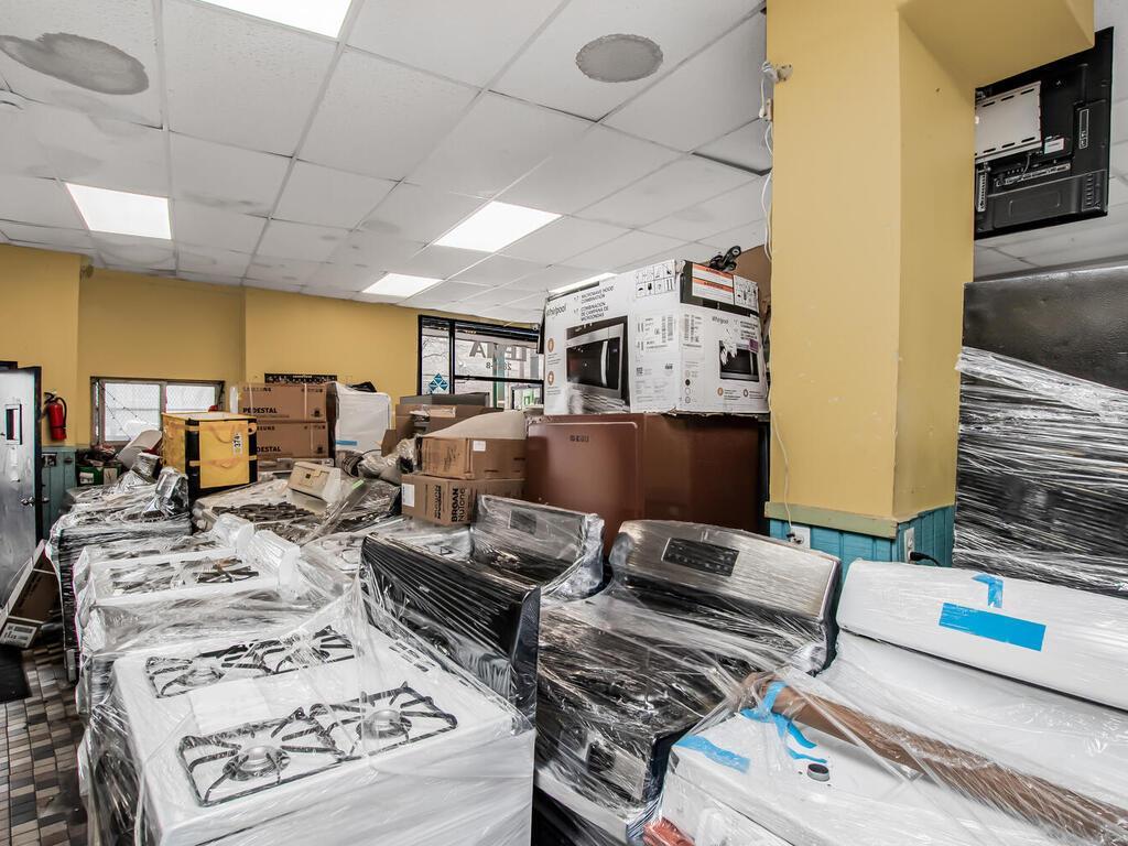 Commercial Sale Fulton  Brooklyn, NY 11207, MLS-840444-25