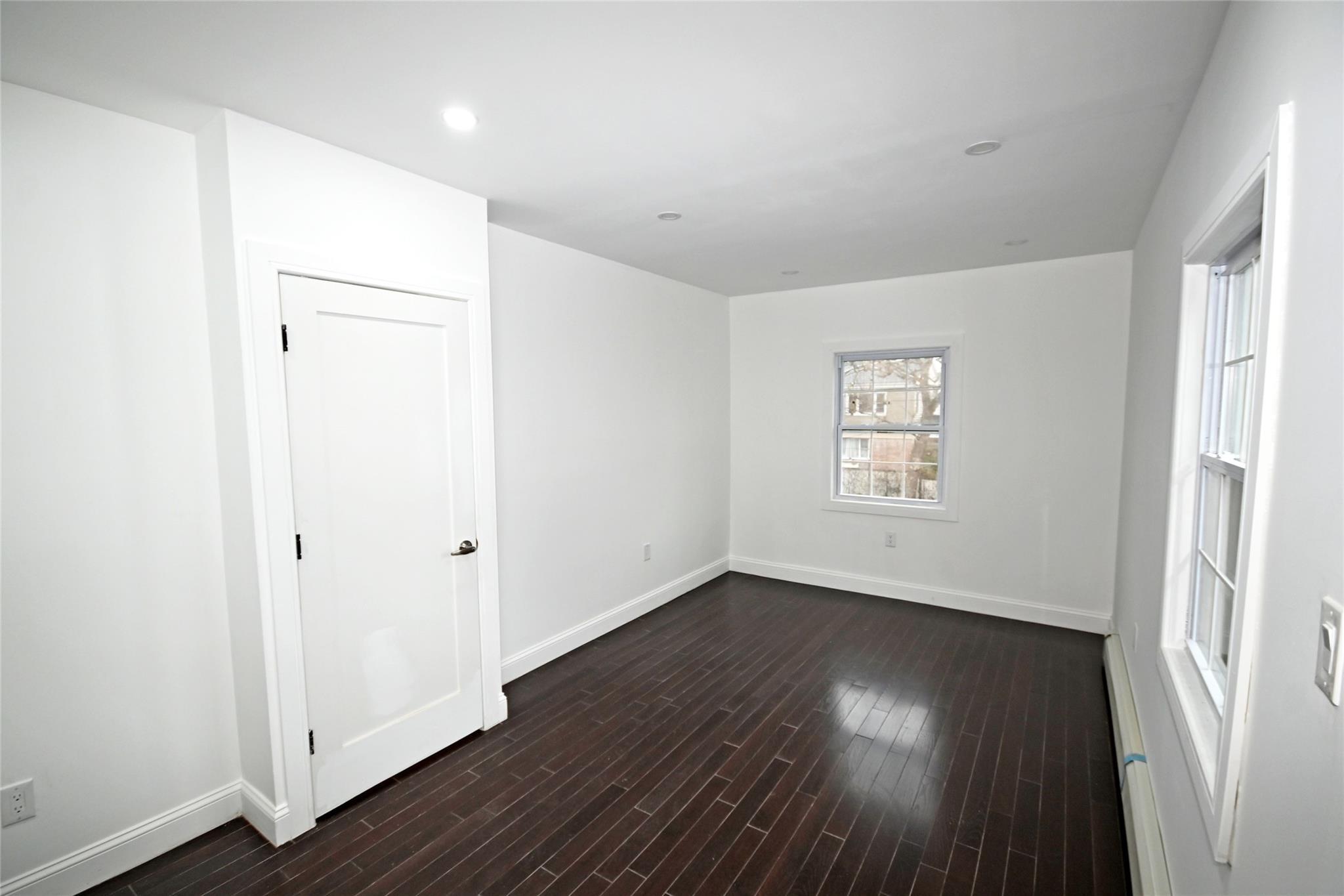 Single Family 119th  Queens, NY 11411, MLS-840455-37
