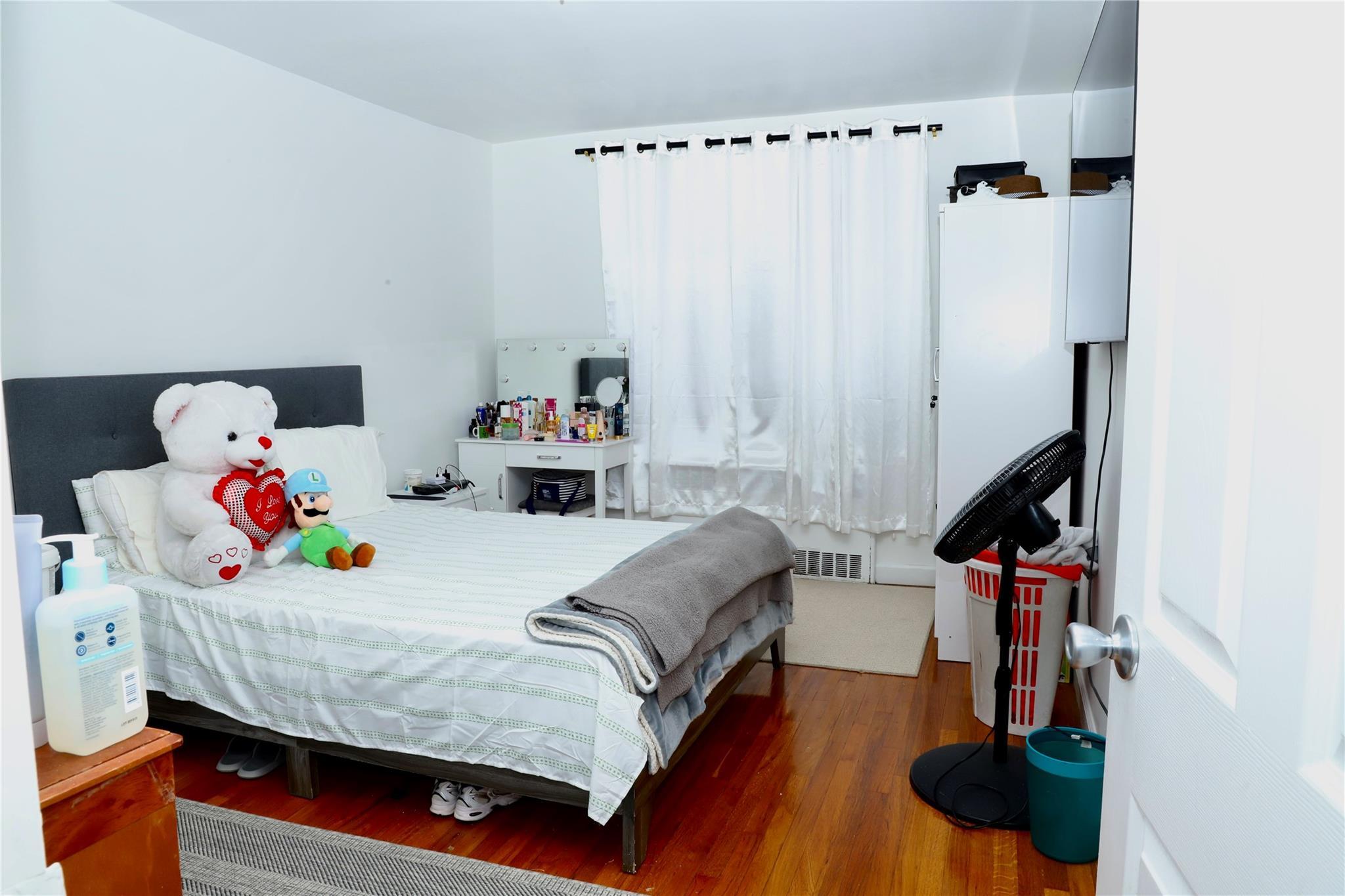 Coop 72nd Rd  Queens, NY 11367, MLS-840458-11