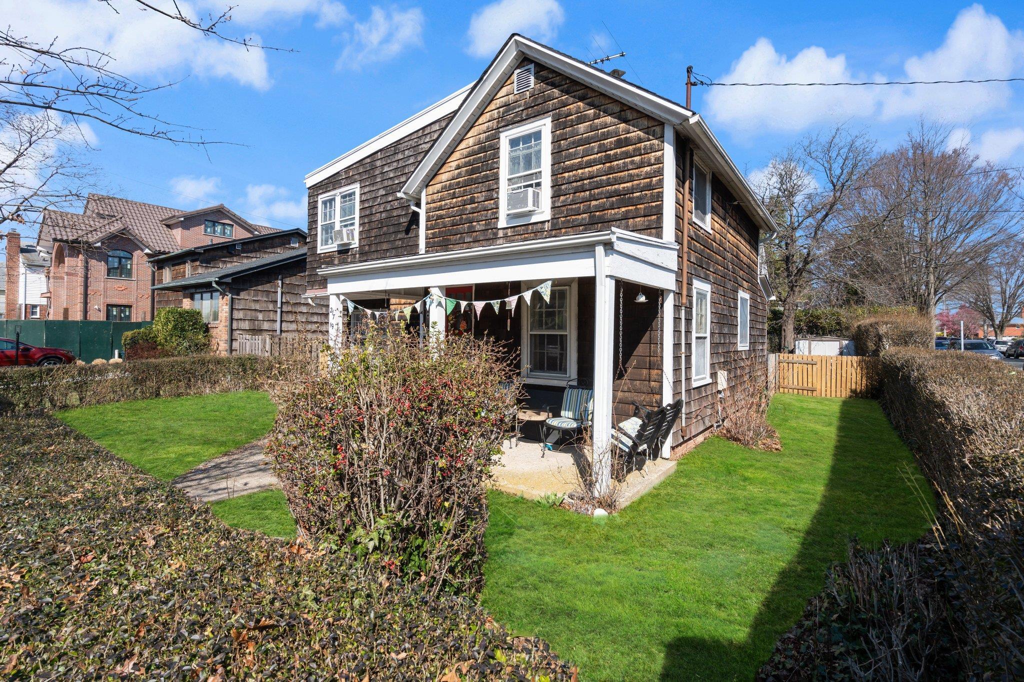 Single Family 39th  Queens, NY 11361, MLS-840521-3