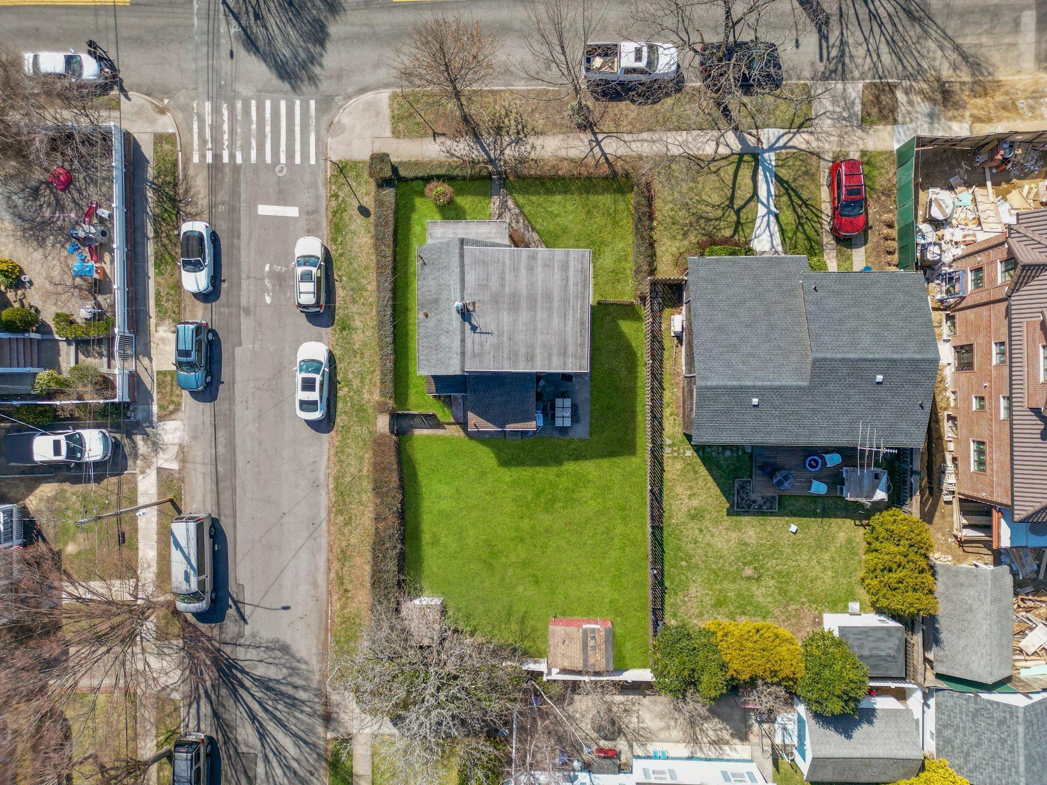 Single Family 39th  Queens, NY 11361, MLS-840521-30