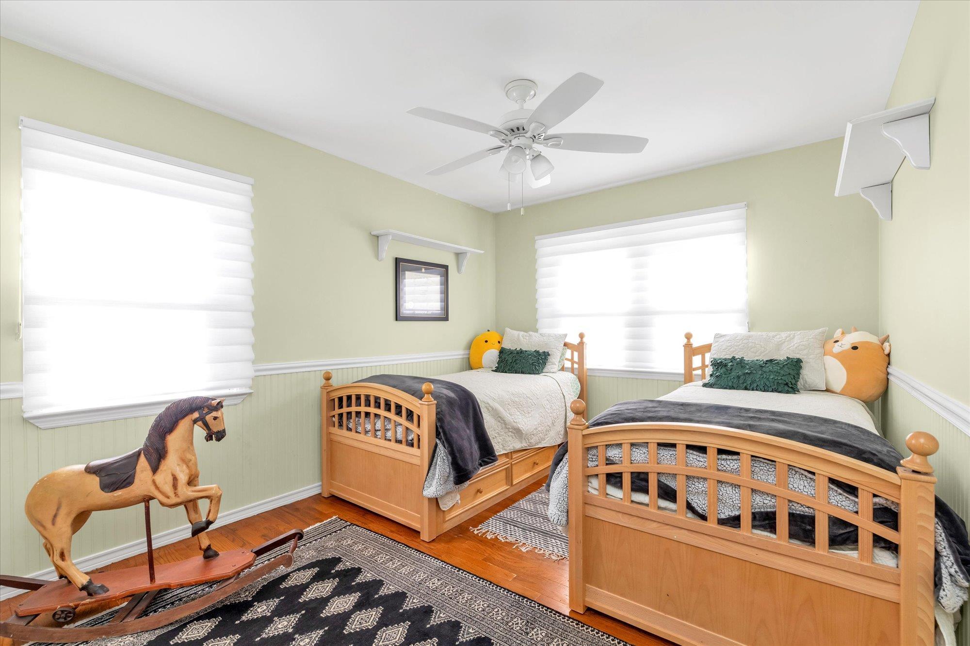 Single Family Oakdale  Suffolk County, NY 11721, MLS-840570-11