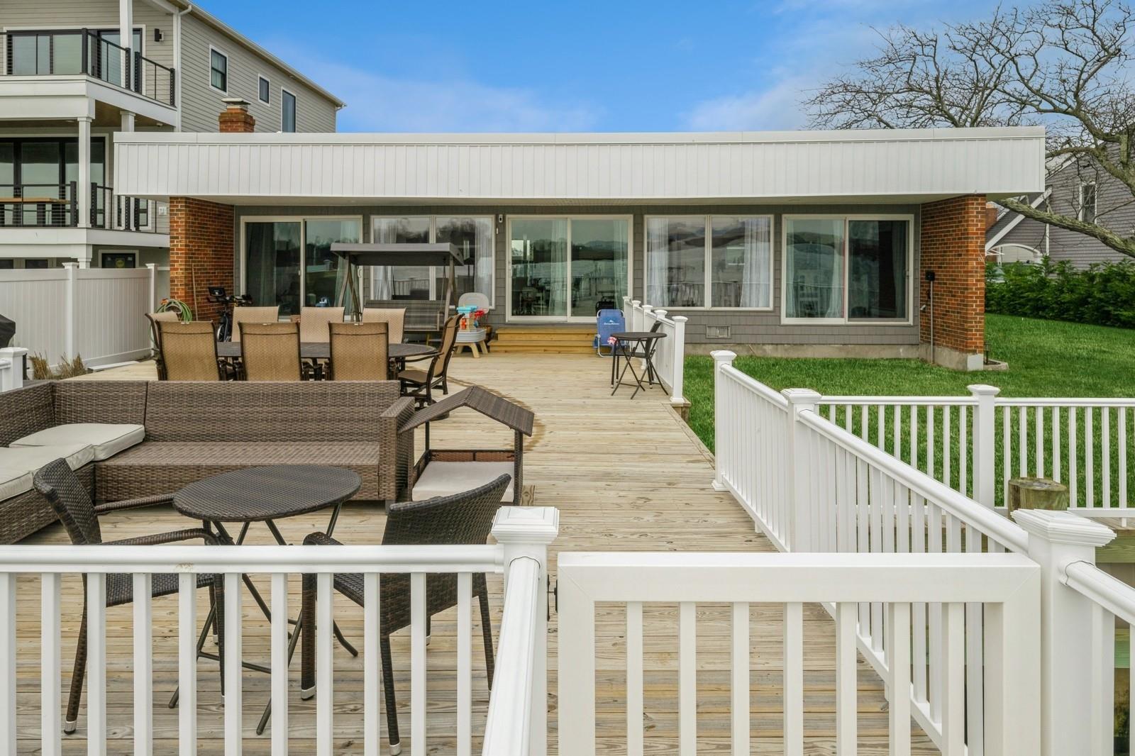 Single Family Block  Nassau County, NY 11558, MLS-840577-22
