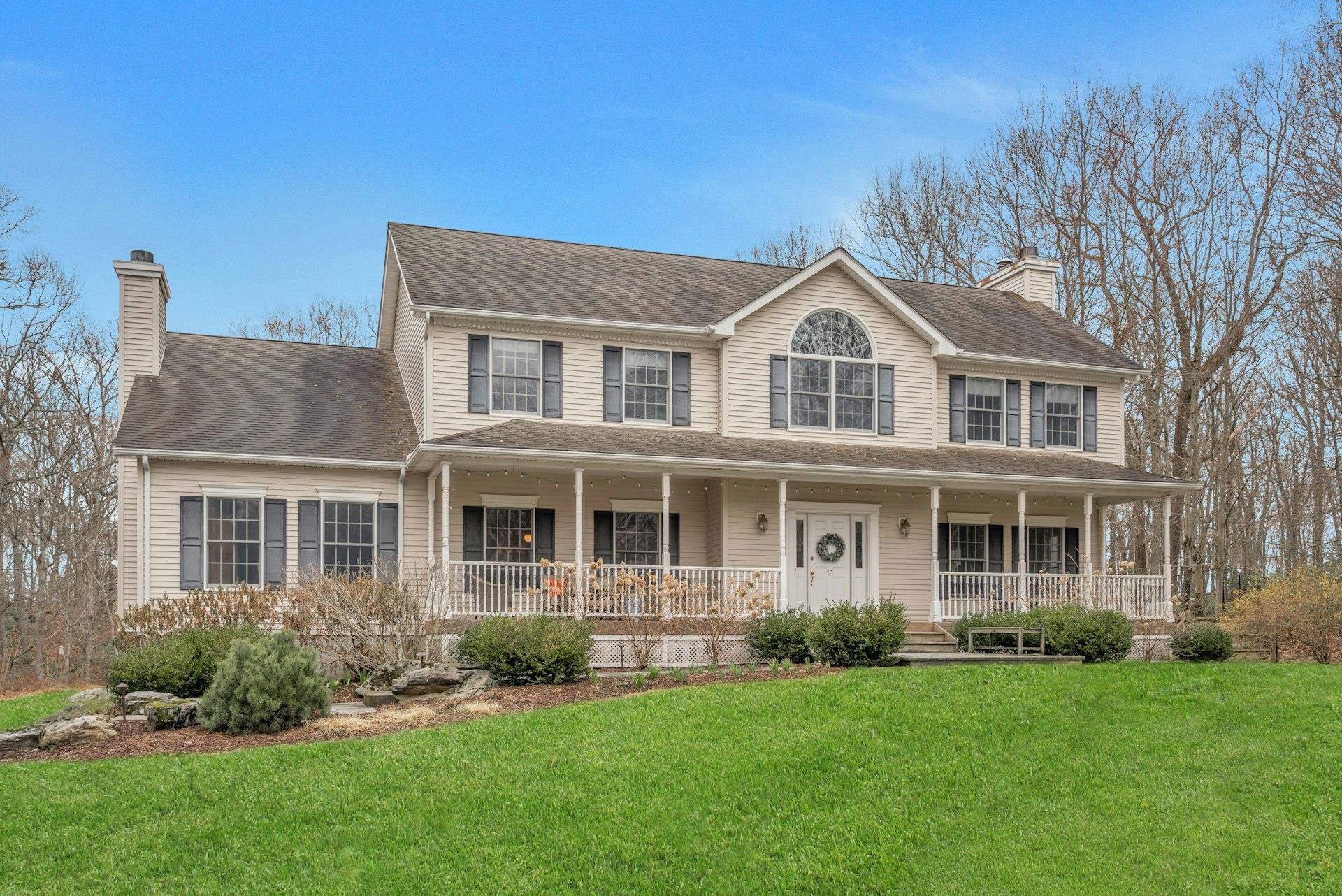 Single Family Laurie  Westchester County, NY 10590, MLS-840578-2