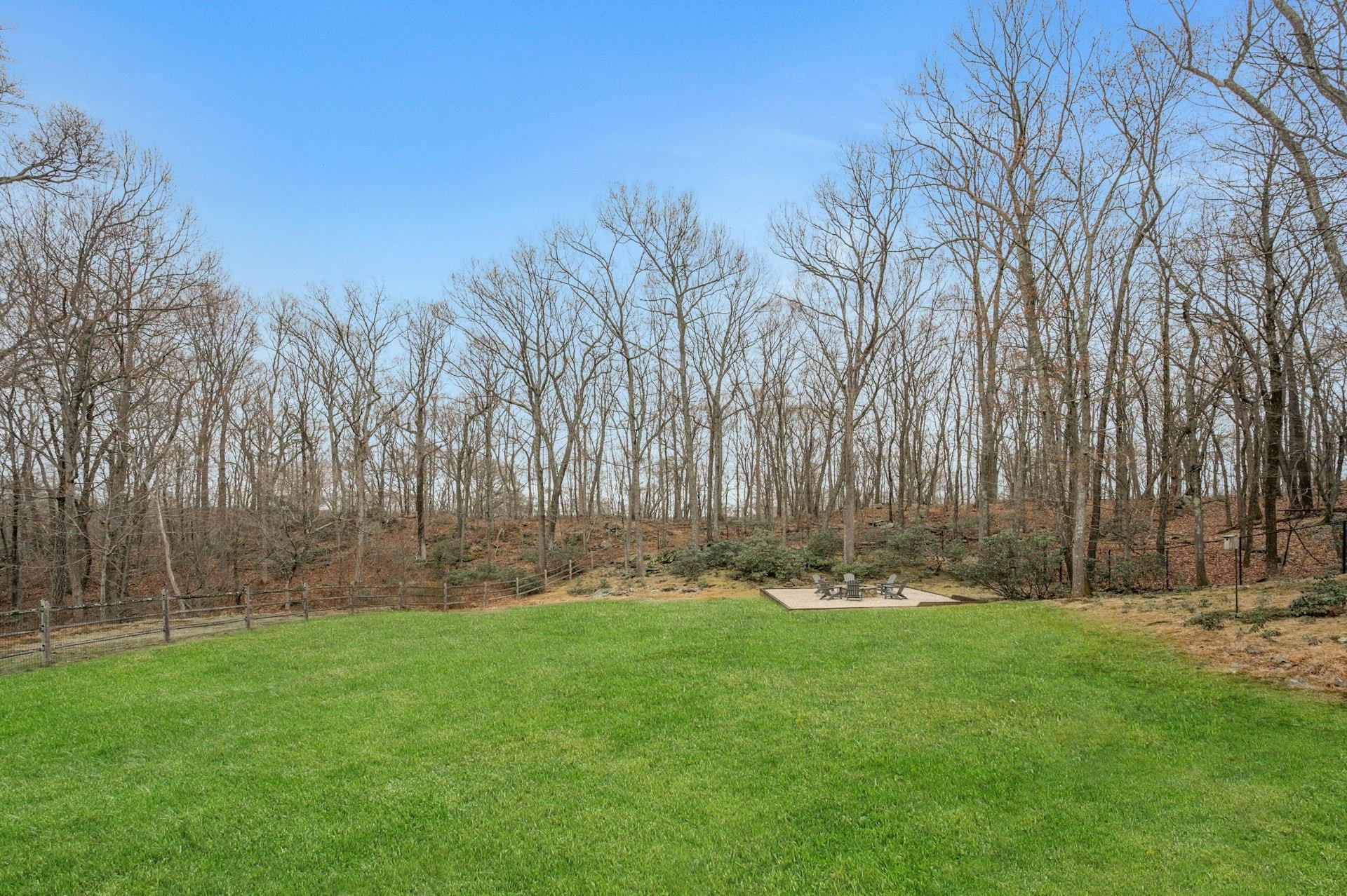 Single Family Laurie  Westchester County, NY 10590, MLS-840578-27