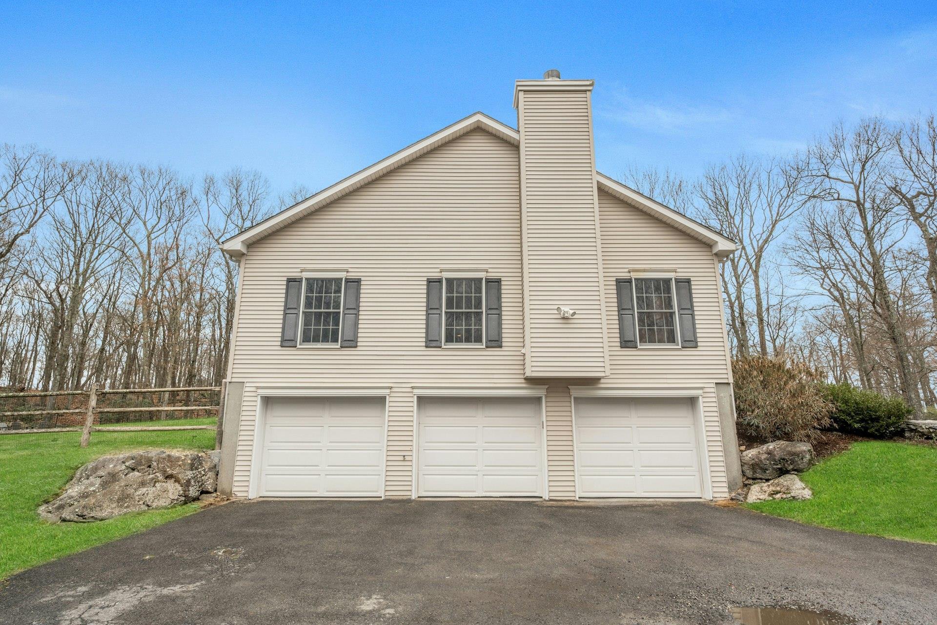 Single Family Laurie  Westchester County, NY 10590, MLS-840578-28