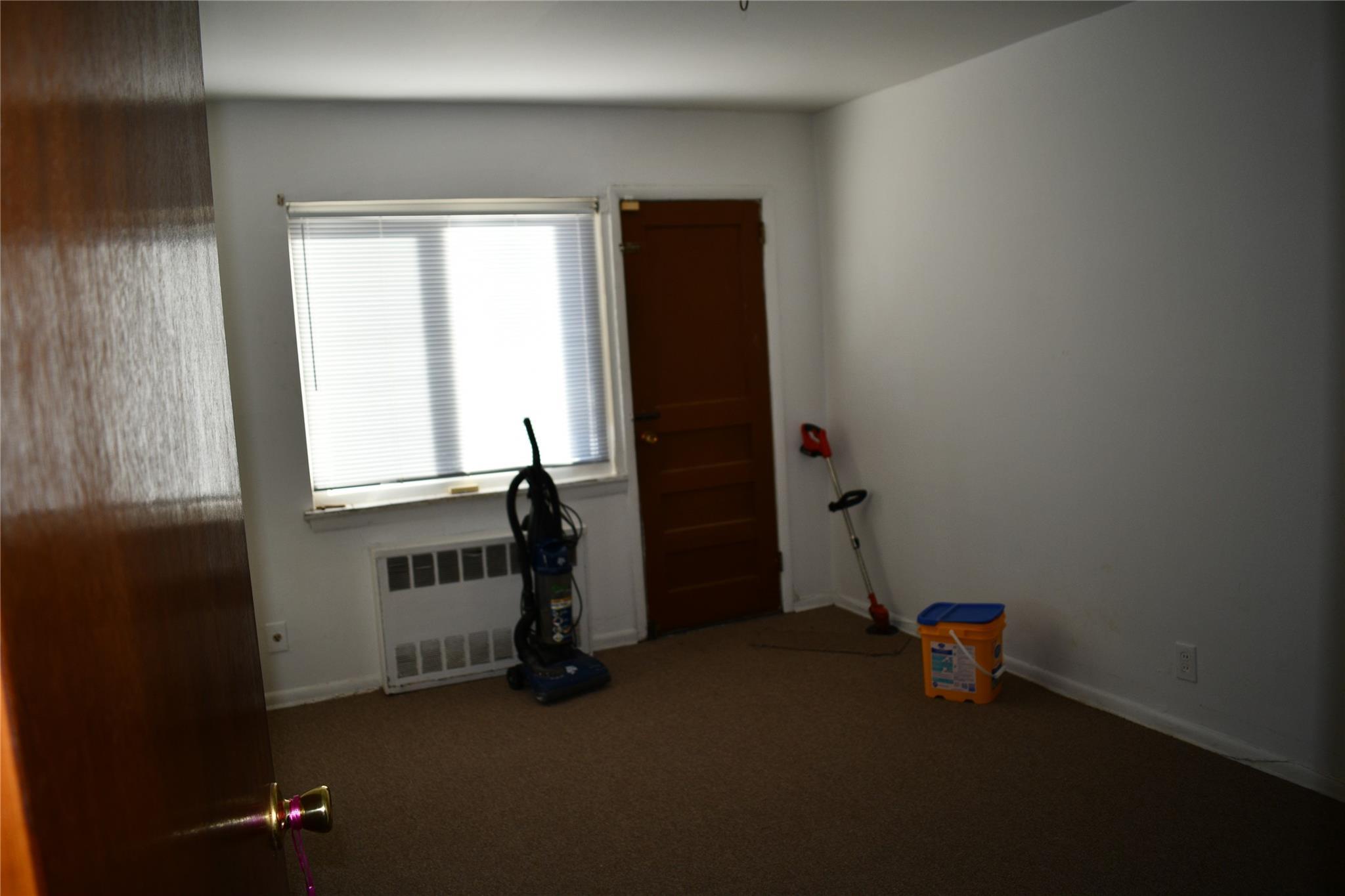 Single Family 84  Queens, NY 11432, MLS-840594-6
