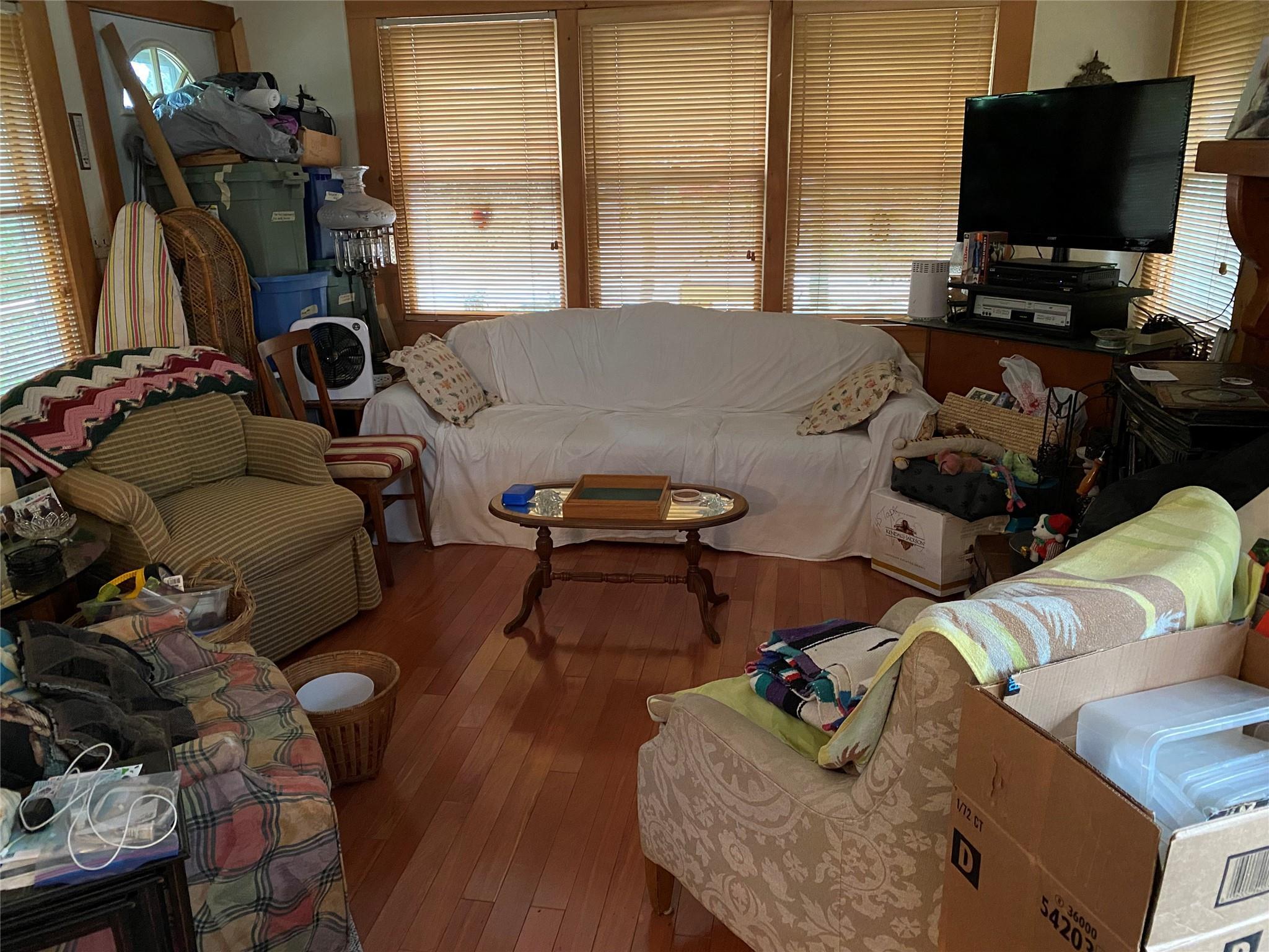 Single Family Bayview  Suffolk County, NY 11782, MLS-840614-2