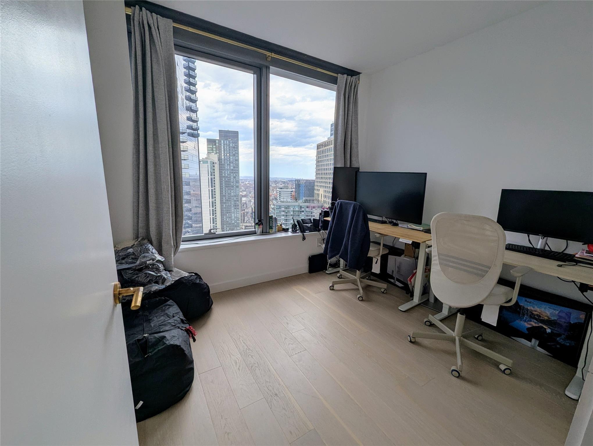 Condo Court  Queens, NY 11101, MLS-840680-5