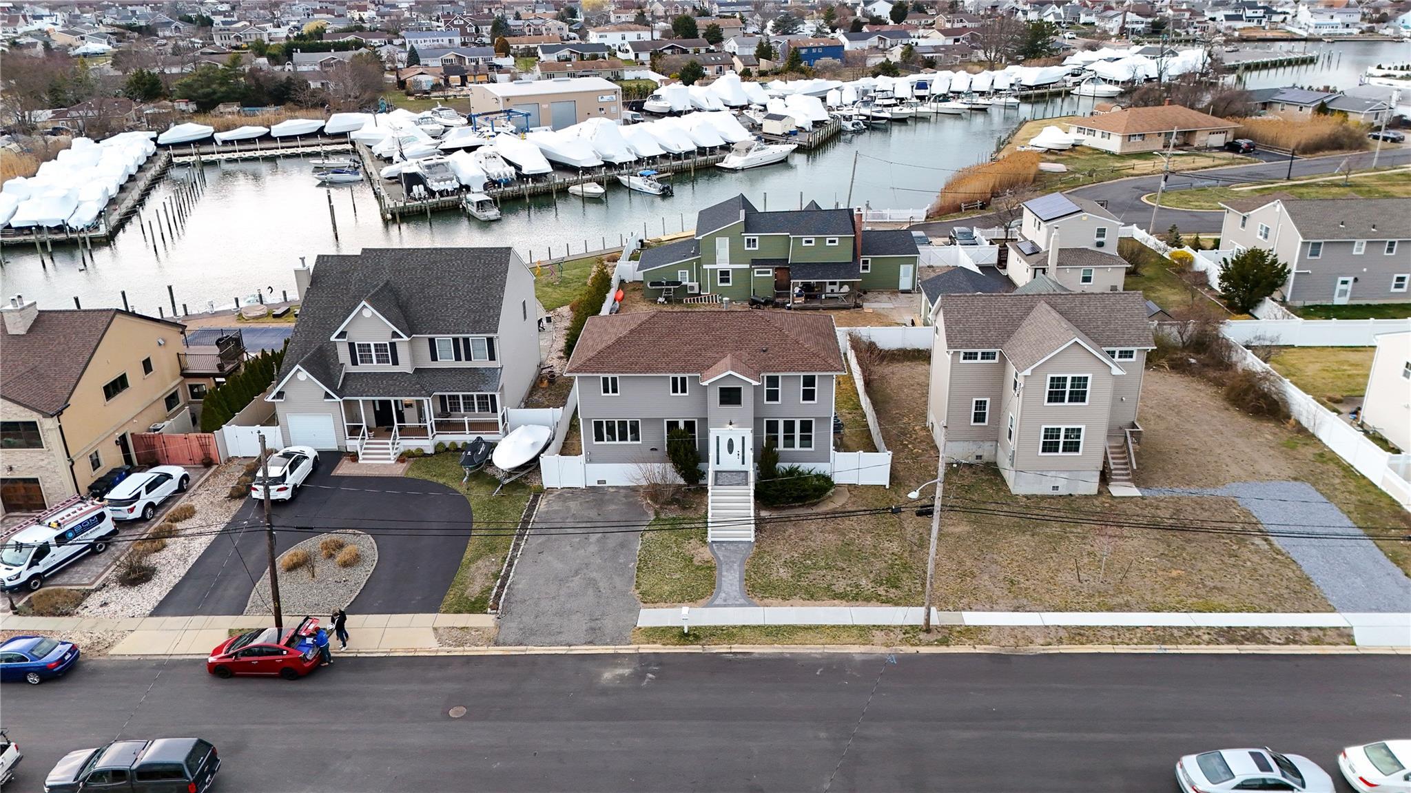 Single Family Surf  Suffolk County, NY 11757, MLS-840700-2