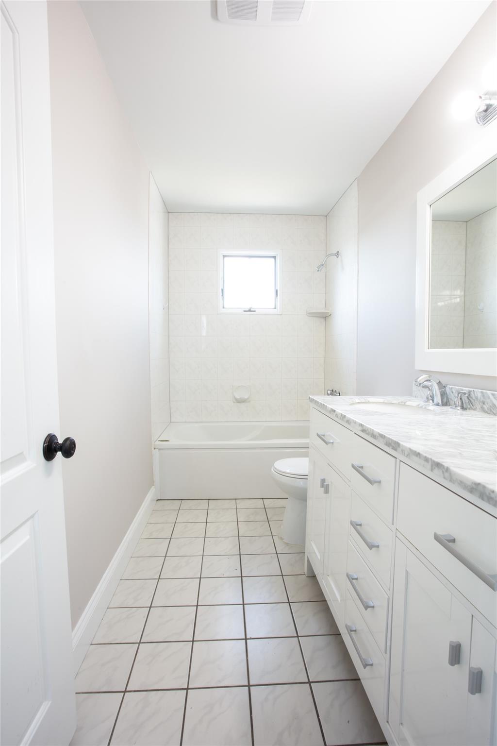 Single Family Surf  Suffolk County, NY 11757, MLS-840700-21